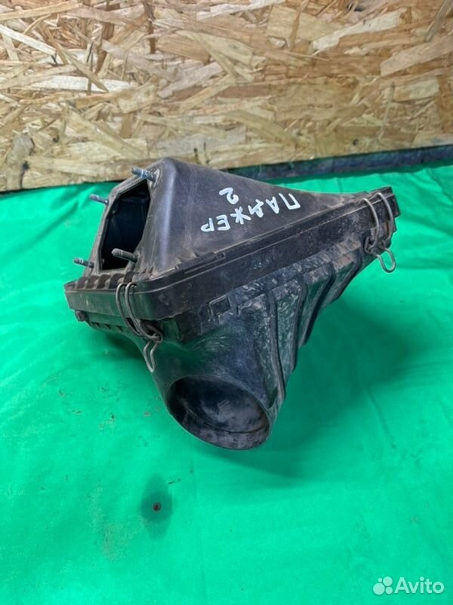 Корпус воздушного фильтра Mitsubishi Pajero 6G72, 1300 рублей, Семиозерка