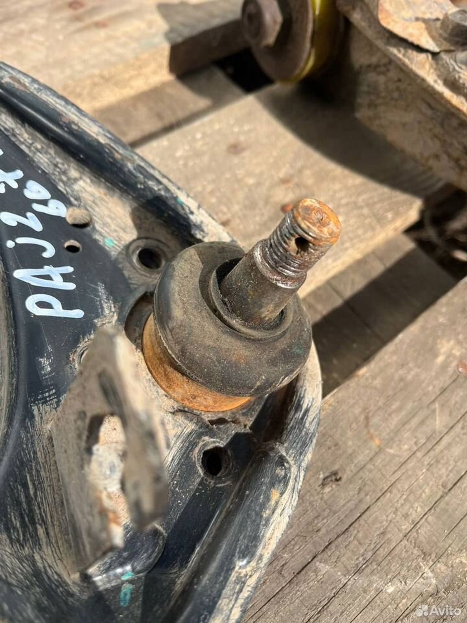 Рычаг верхний Mitsubishi Pajero 2, 2000 рублей, Семиозерка