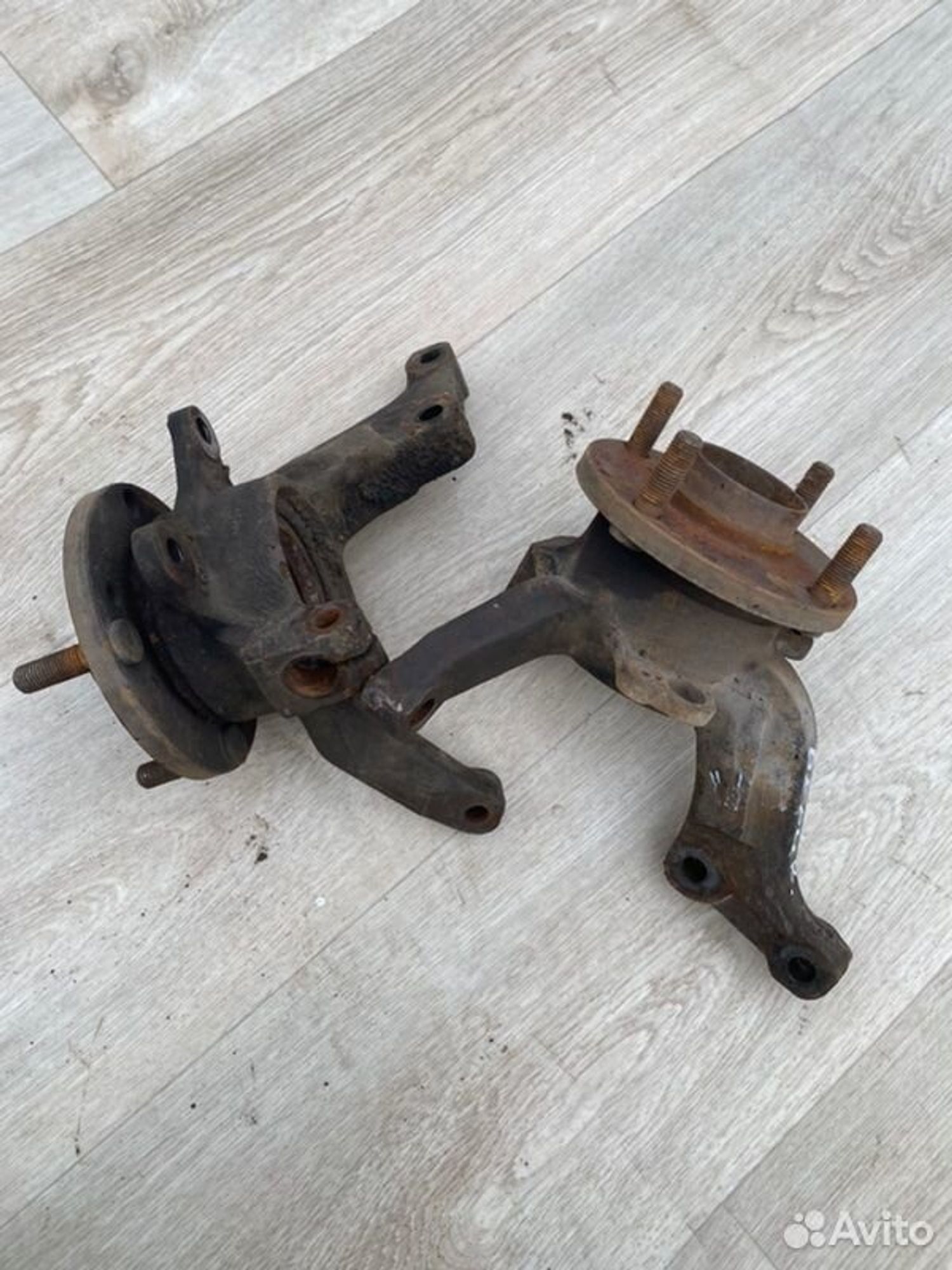 Кулак поворотный передний Chery Very SQR477F 2012, 2000 рублей, Семиозерка