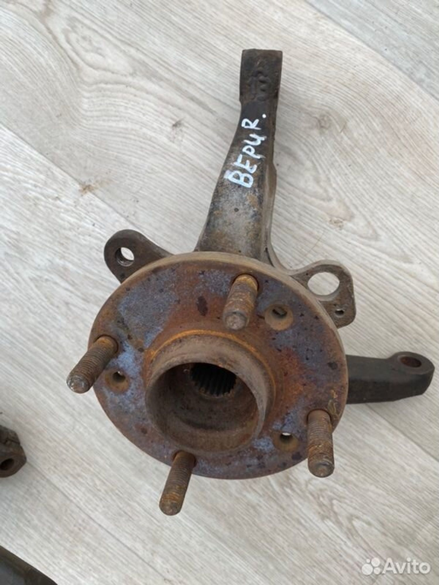 Кулак поворотный передний Chery Very SQR477F 2012, 2000 рублей, Семиозерка