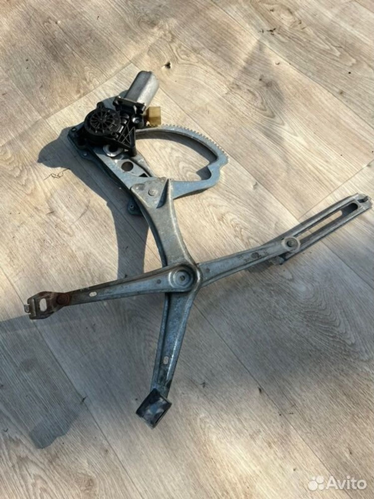 Стеклоподъемный механизм передний правый Mercedes, 2000 рублей, Семиозерка