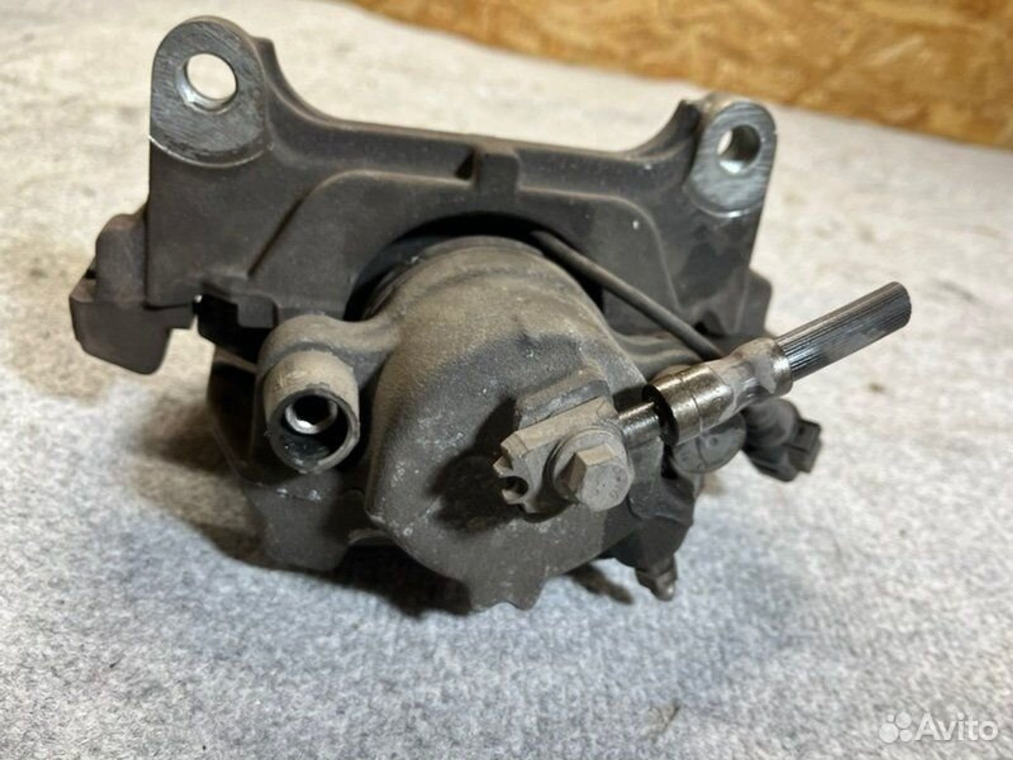 Суппорт тормозной передний правый Volkswagen, 3000 рублей, Семиозерка