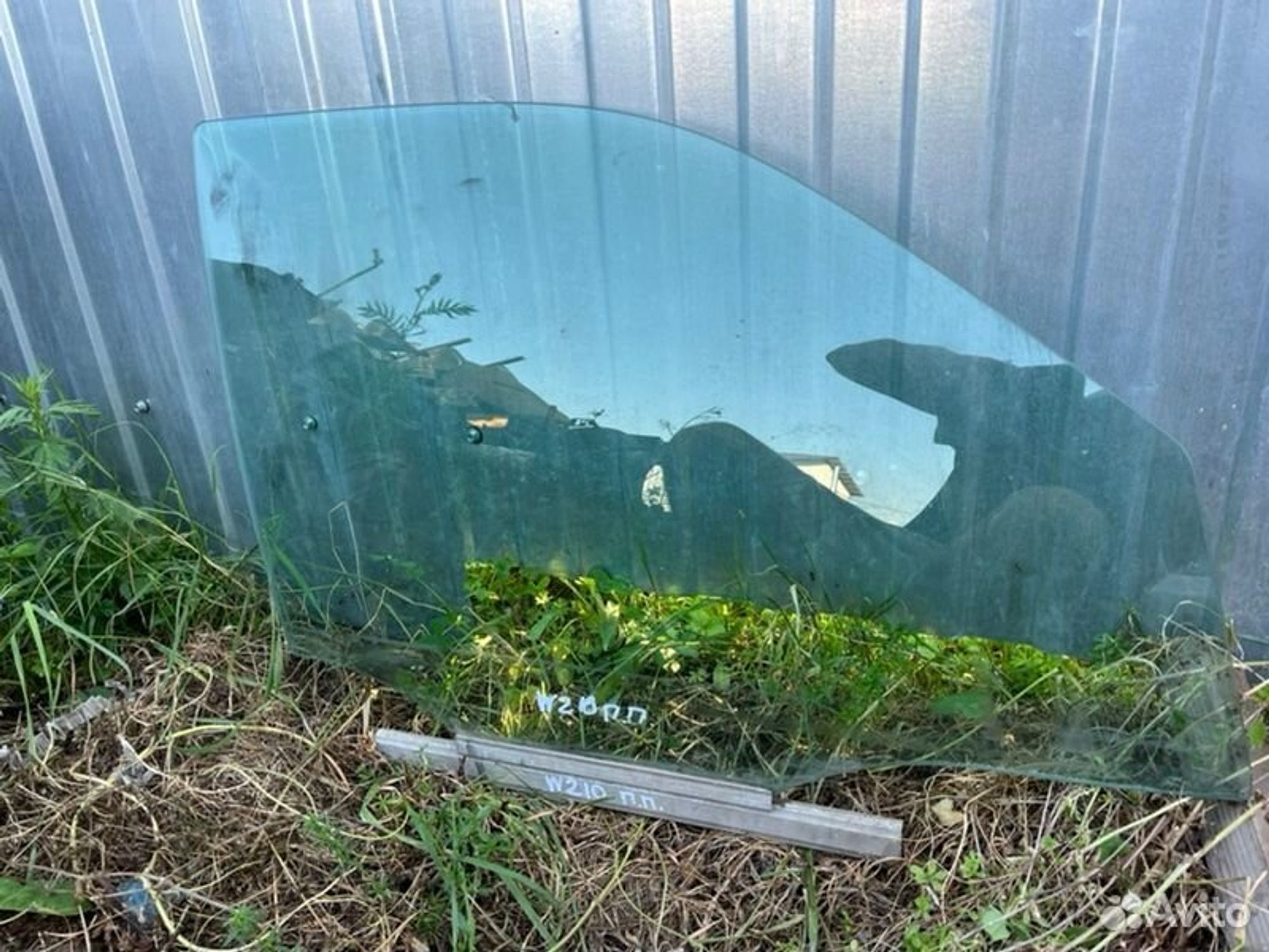 Стекло двери переднее правое Mercedes E240 W210, 1700 рублей, Семиозерка