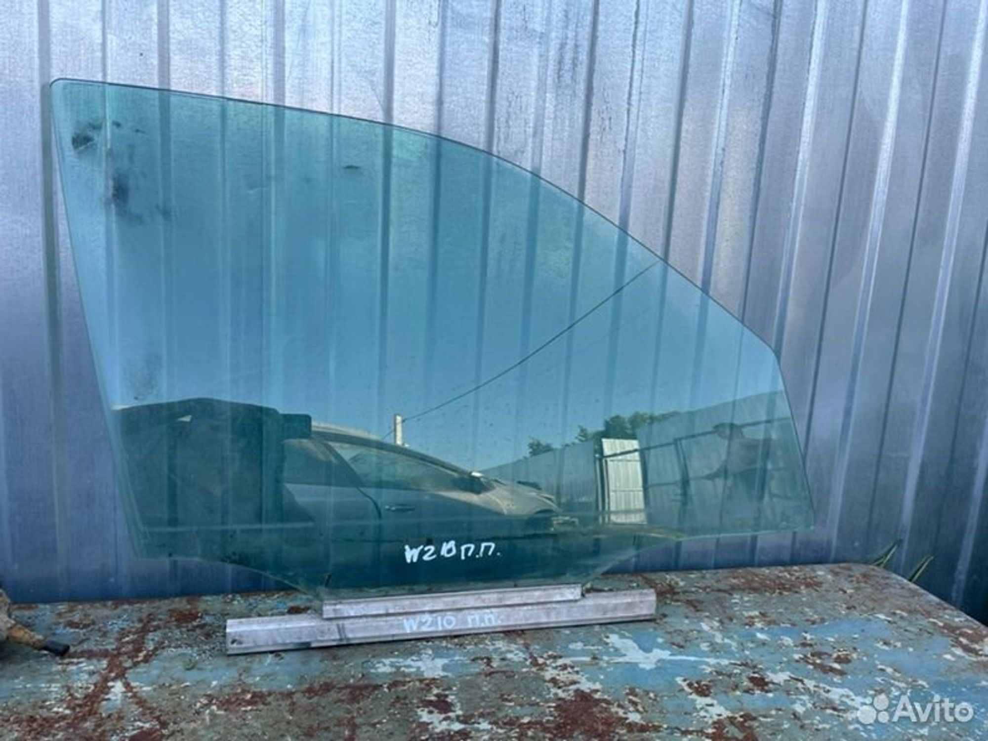 Стекло двери переднее правое Mercedes E240 W210, 1700 рублей, Семиозерка