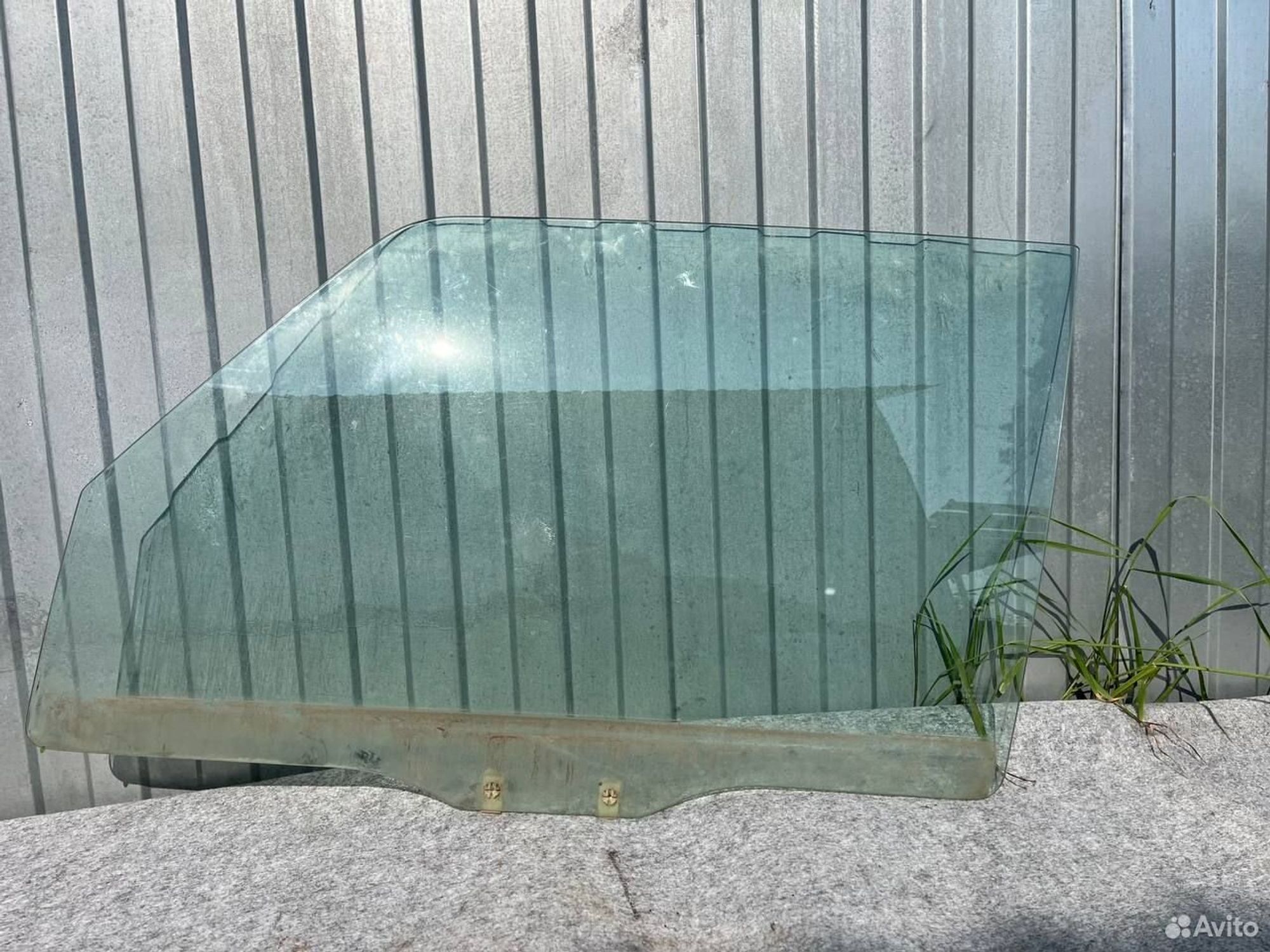 Стекло переднее левое Mitsubishi Pajero 2, 2000 рублей, Семиозерка