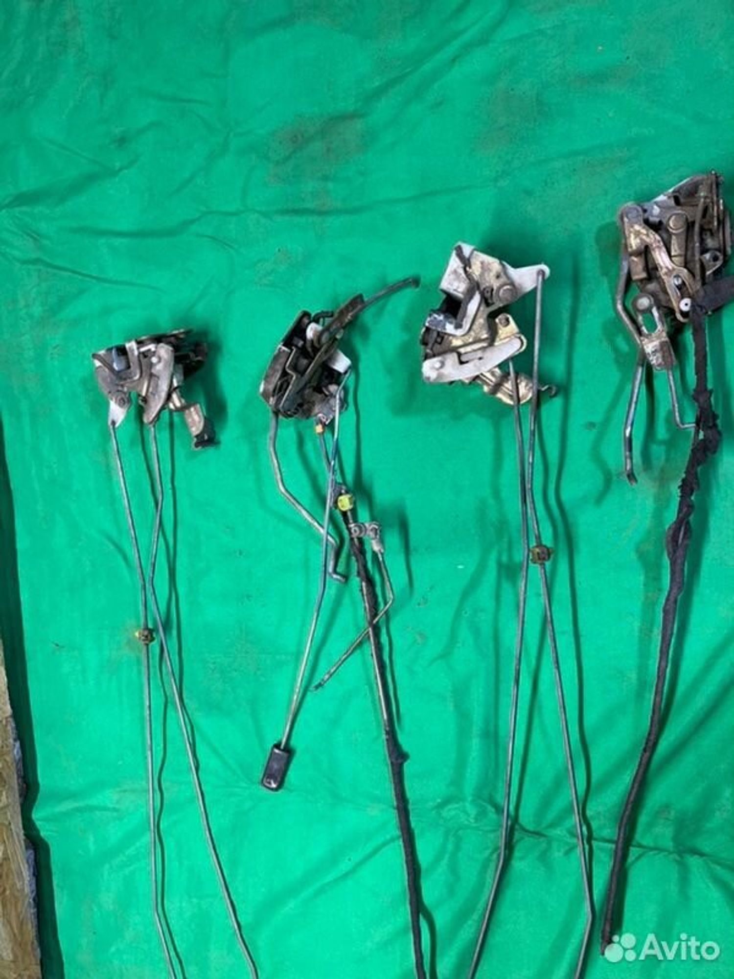 Замок боковой двери Mitsubishi Pajero 6G72 1993, 1000 рублей, Семиозерка