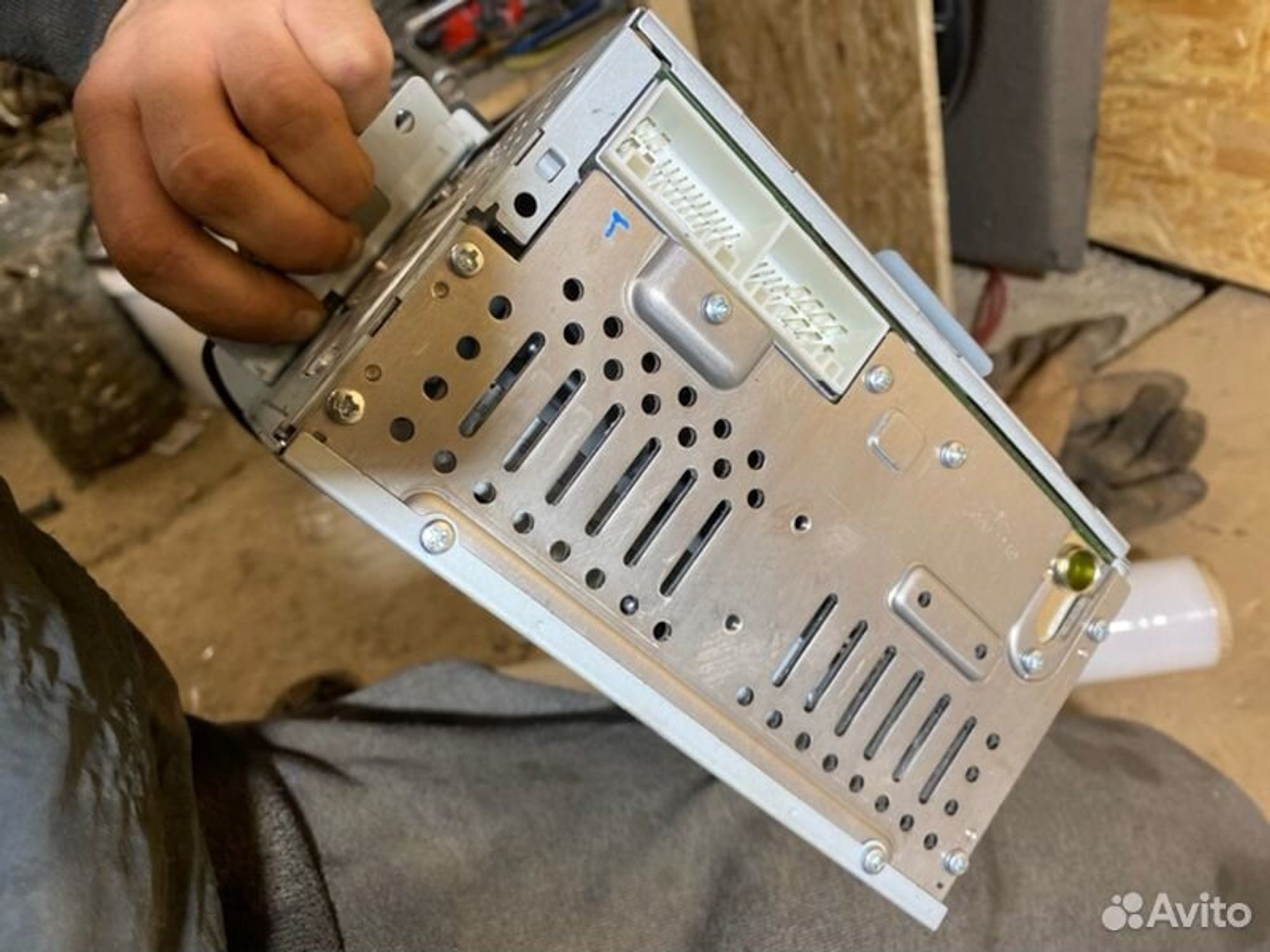 Магнитола Kia Picanto 2 G4LA 2013, 2500 рублей, Семиозерка