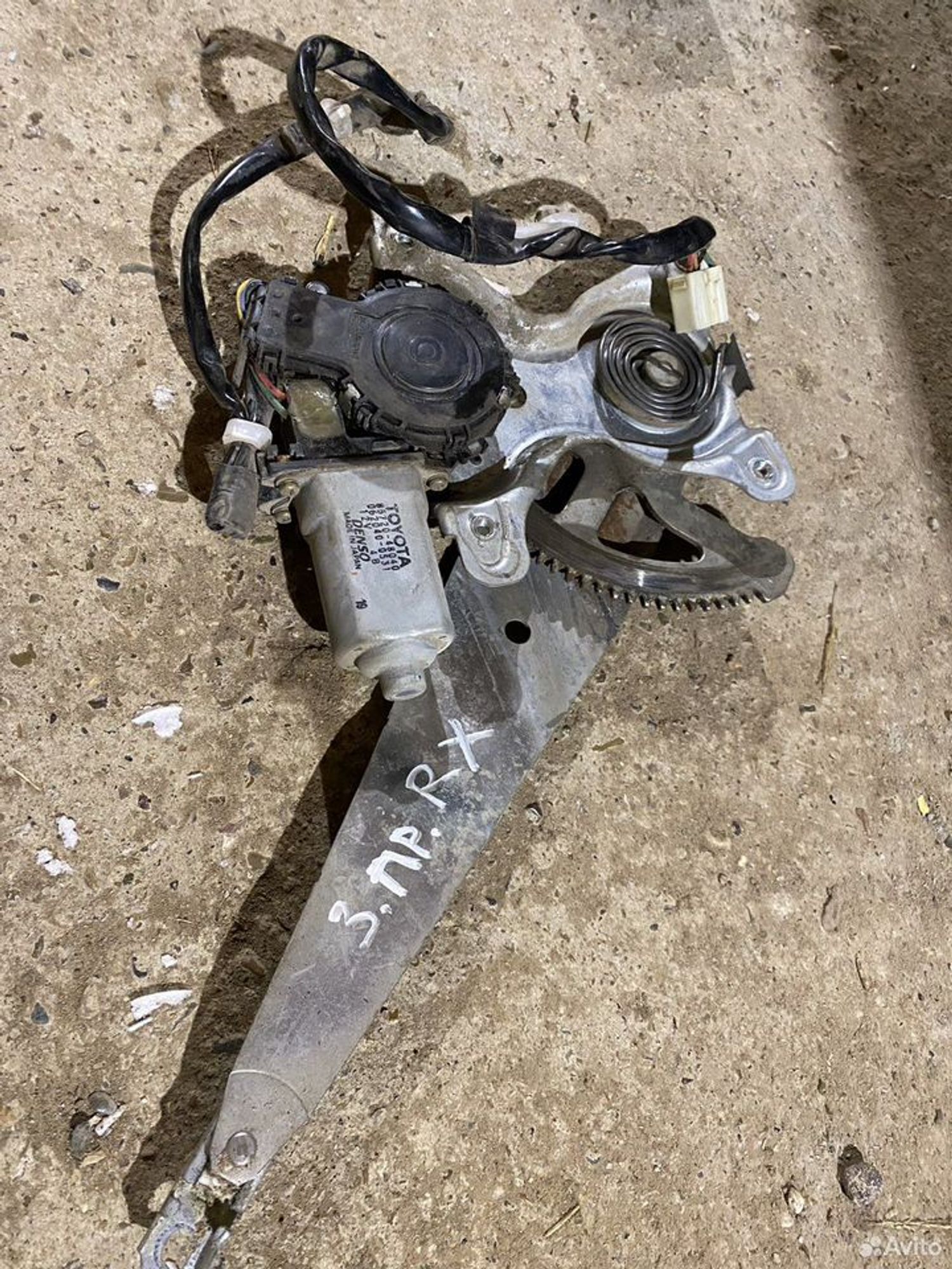 Стеклоподъемник задний правый Lexus rx 300, 2500 рублей, Семиозерка