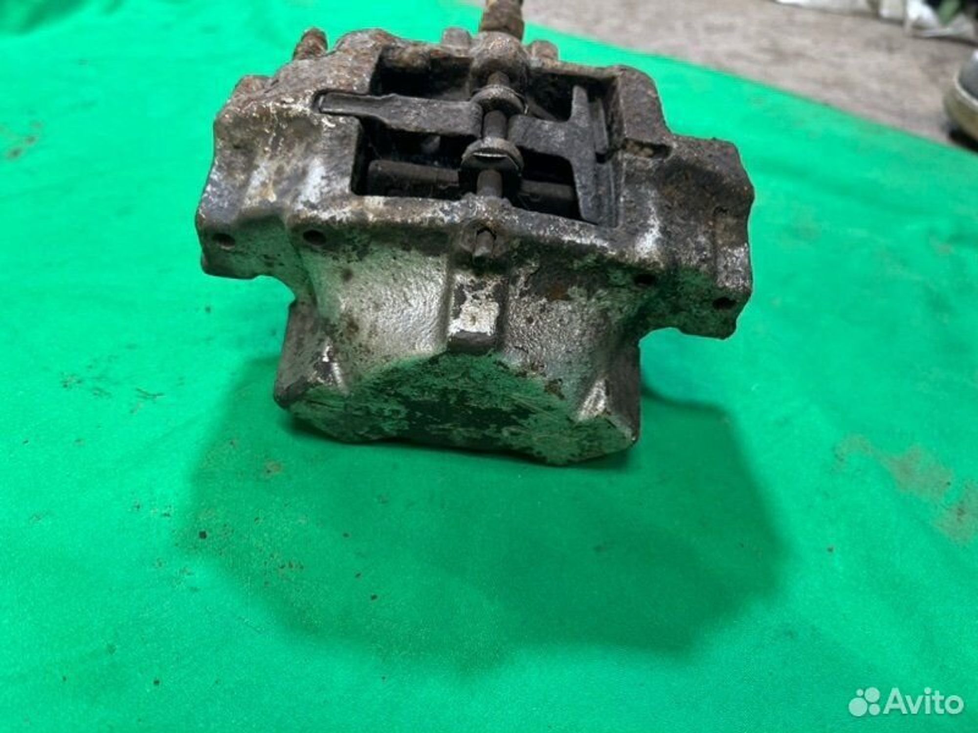 Суппорт тормозной задний Mercedes E240 W210, 1600 рублей, Семиозерка