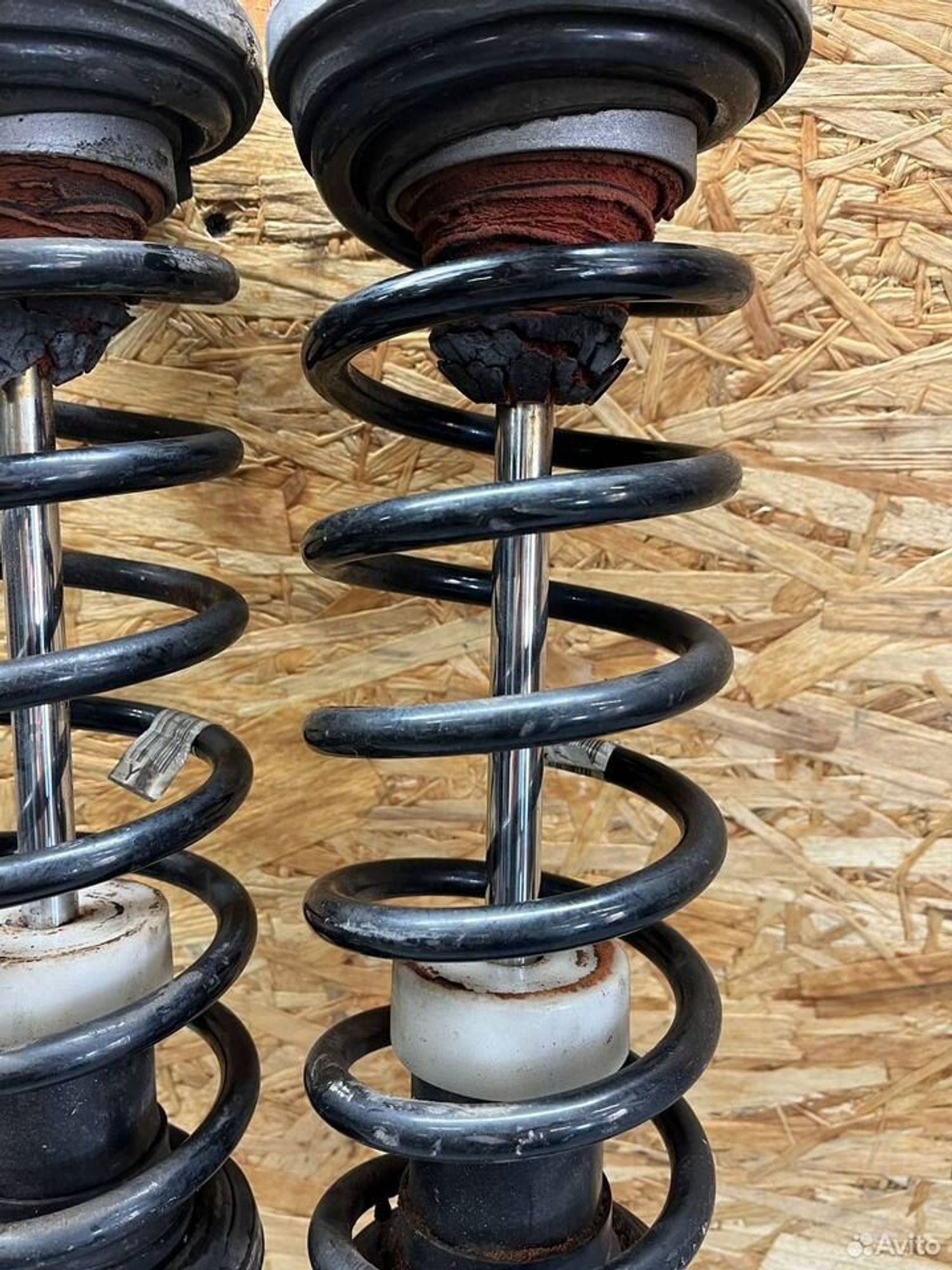 Стойка задняя bmw f10, 9000 рублей, Семиозерка