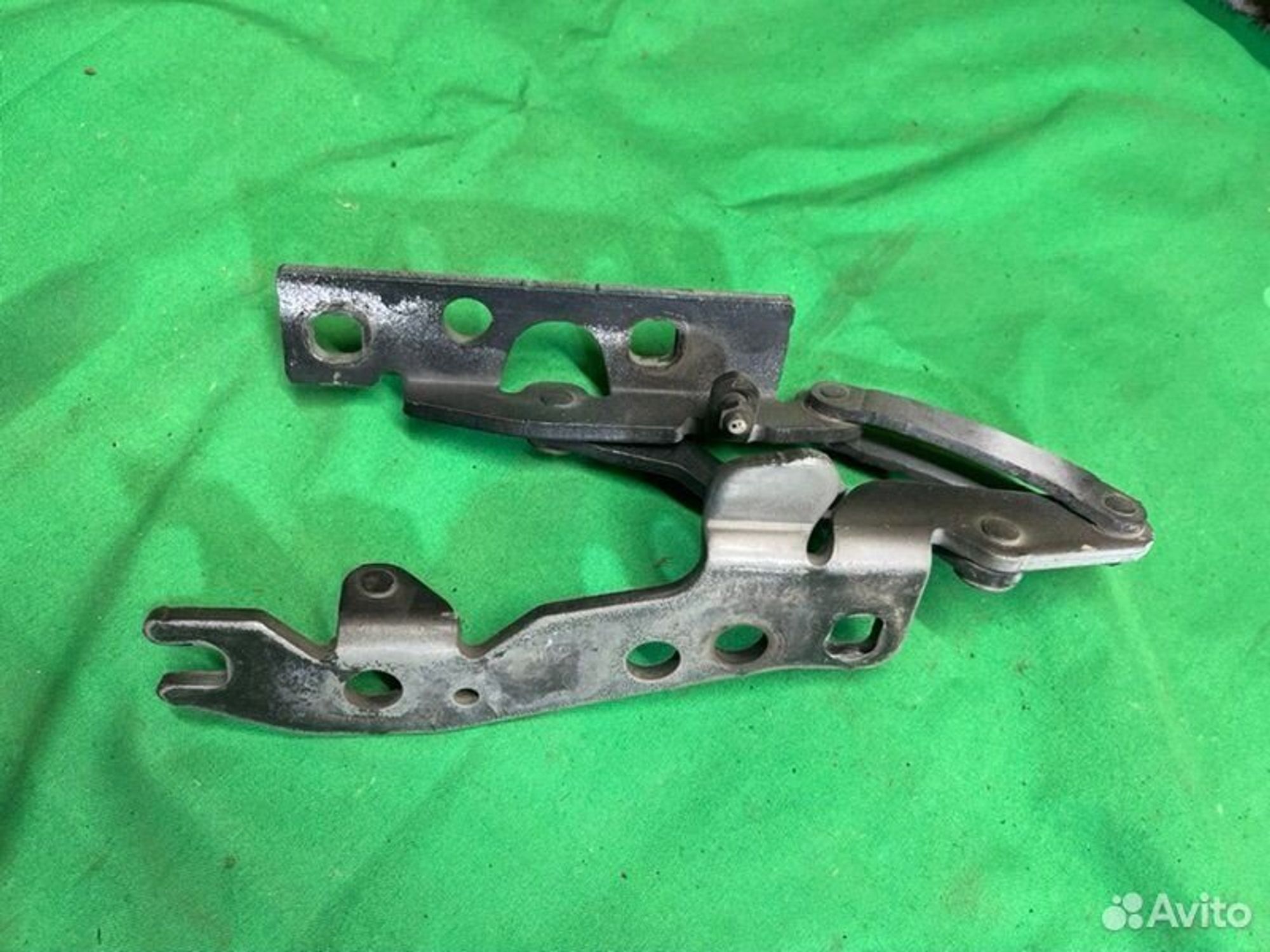 Петля капота правая Bmw X5 E53 M54B30 2002, 1500 рублей, Семиозерка