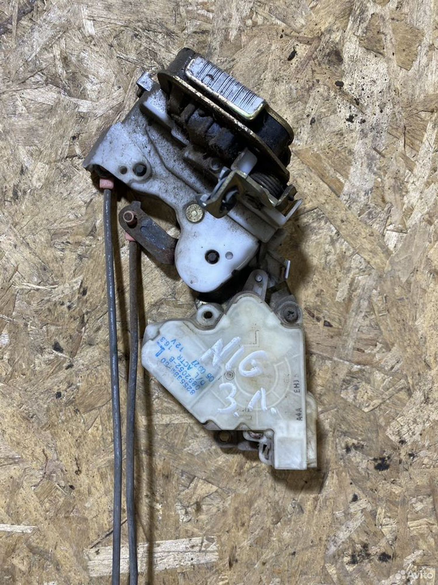 Замок двери задний левый nissan almera n16, 1000 рублей, Семиозерка