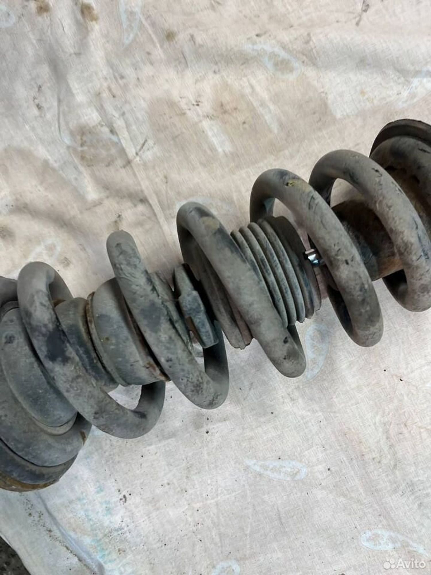 Стойка подвески передняя левая Pajero 3, 4000 рублей, Семиозерка