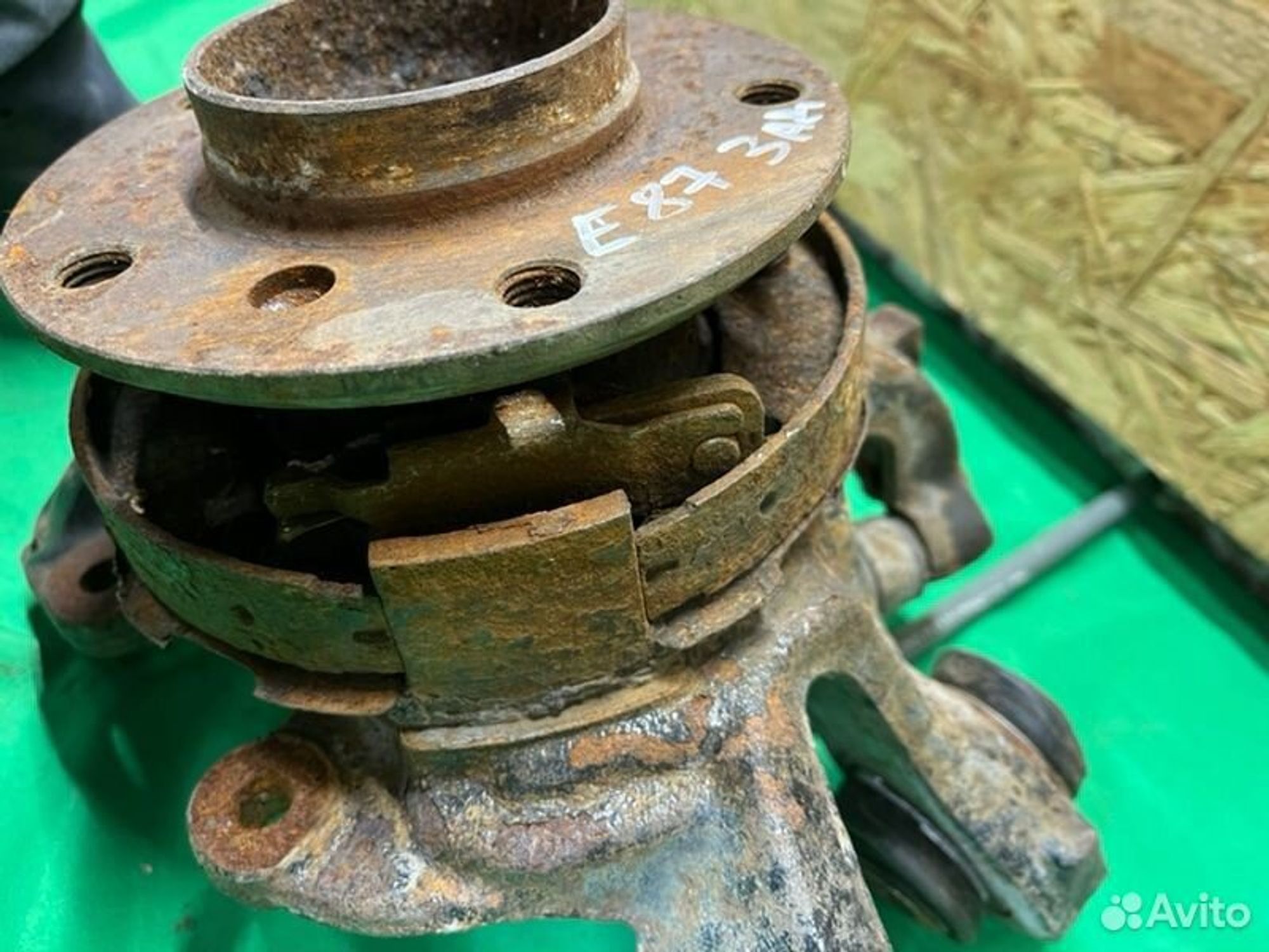 Ступица задняя левая Bmw 1 E87 M47D20 2006, 2000 рублей, Семиозерка