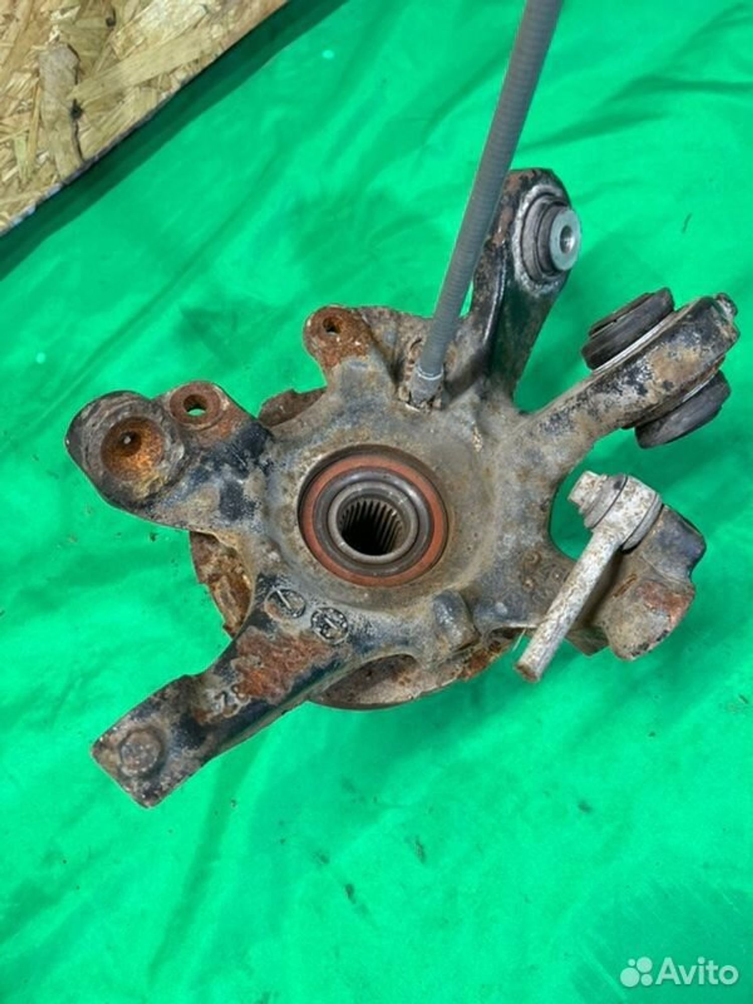 Ступица задняя левая Bmw 1 E87 M47D20 2006, 2000 рублей, Семиозерка