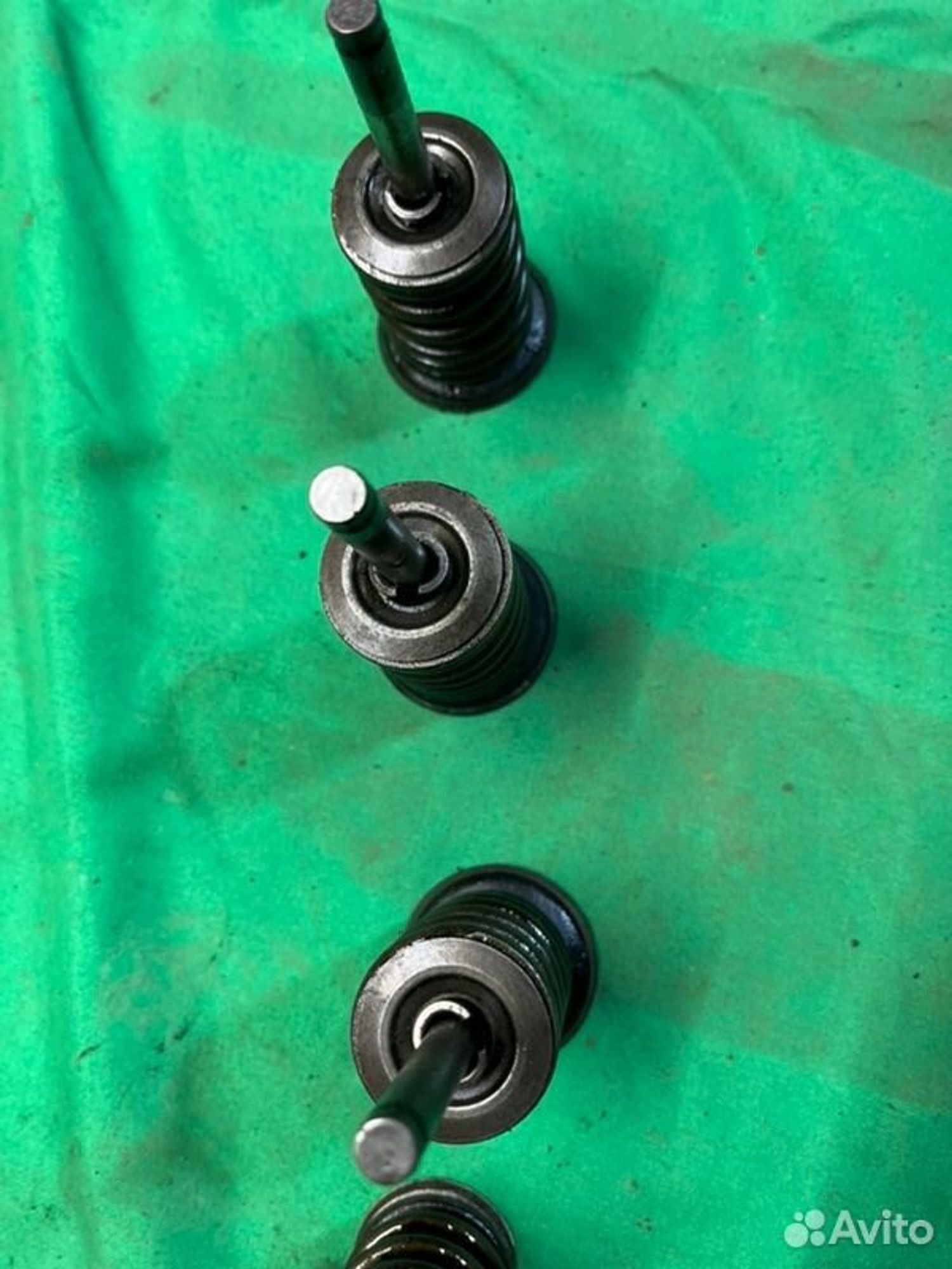 Клапан выпускной Mitsubishi Pajero 6G72 1993, 1200 рублей, Семиозерка