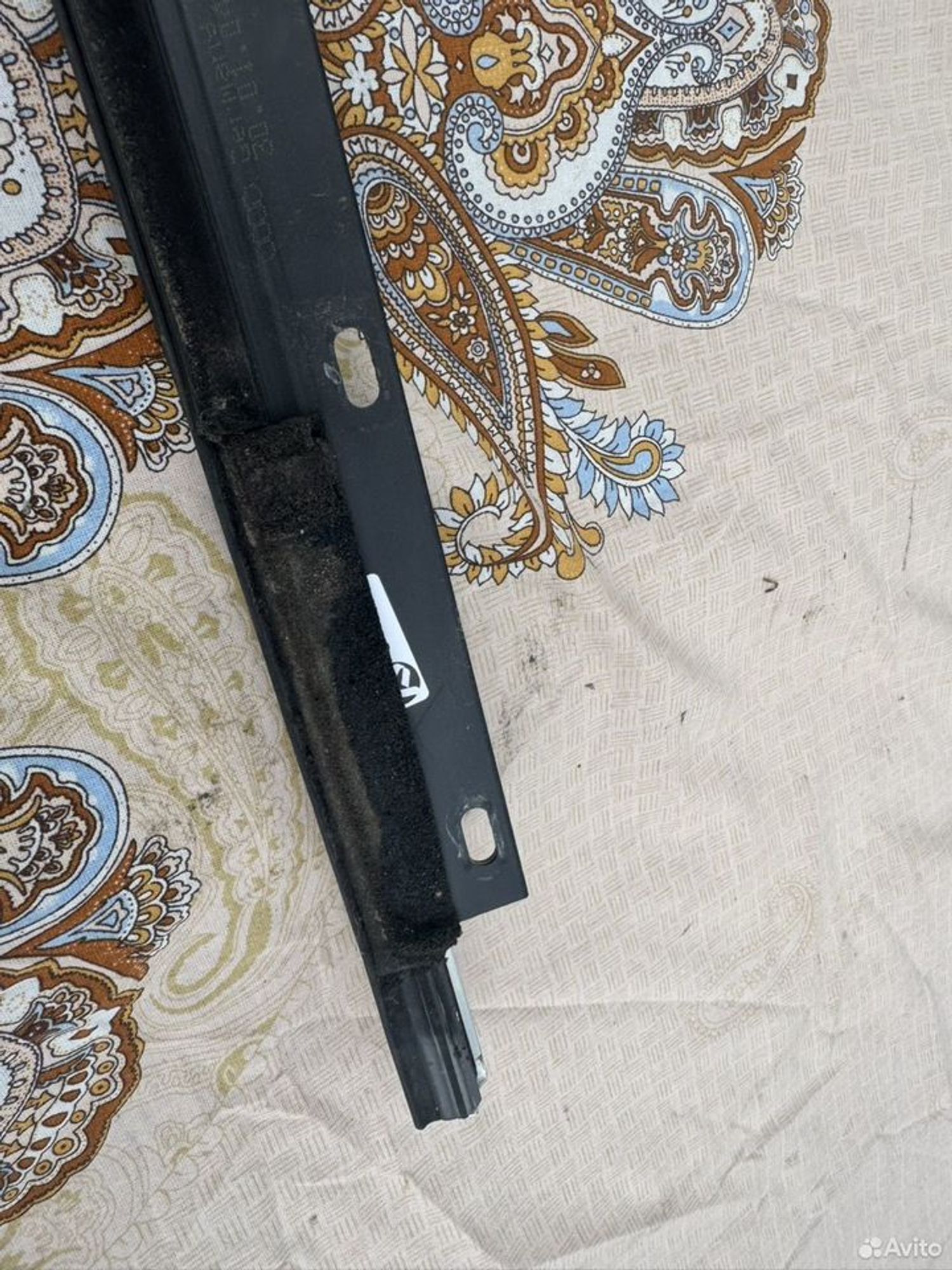 Молдинг стекла задний левый Audi S4 B6 A4 B7, 1000 рублей, Семиозерка