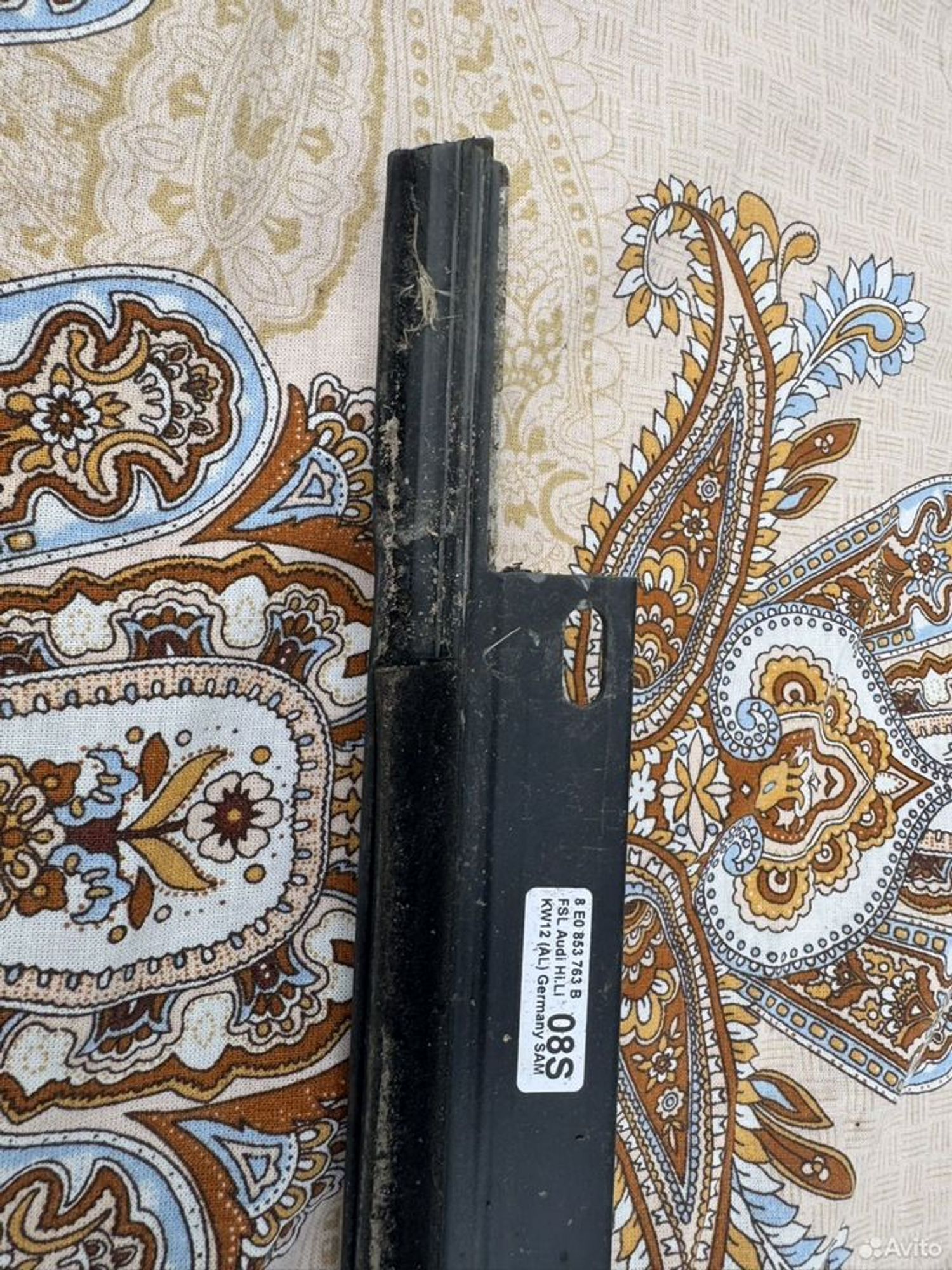 Молдинг стекла задний левый Audi S4 B6 A4 B7, 1000 рублей, Семиозерка