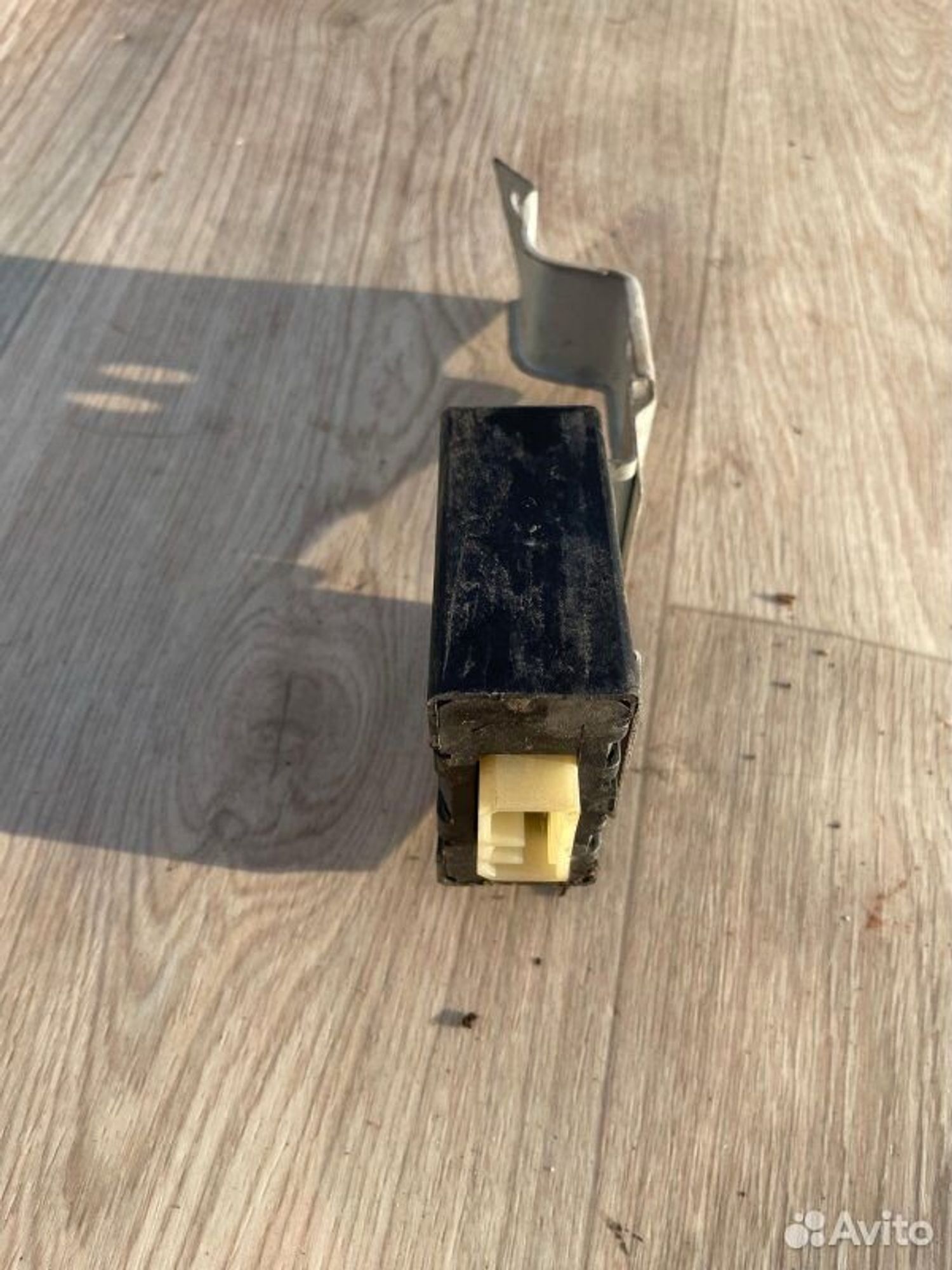 Блок управления подвеской Mitsubishi Pajero 6G72, 800 рублей, Семиозерка