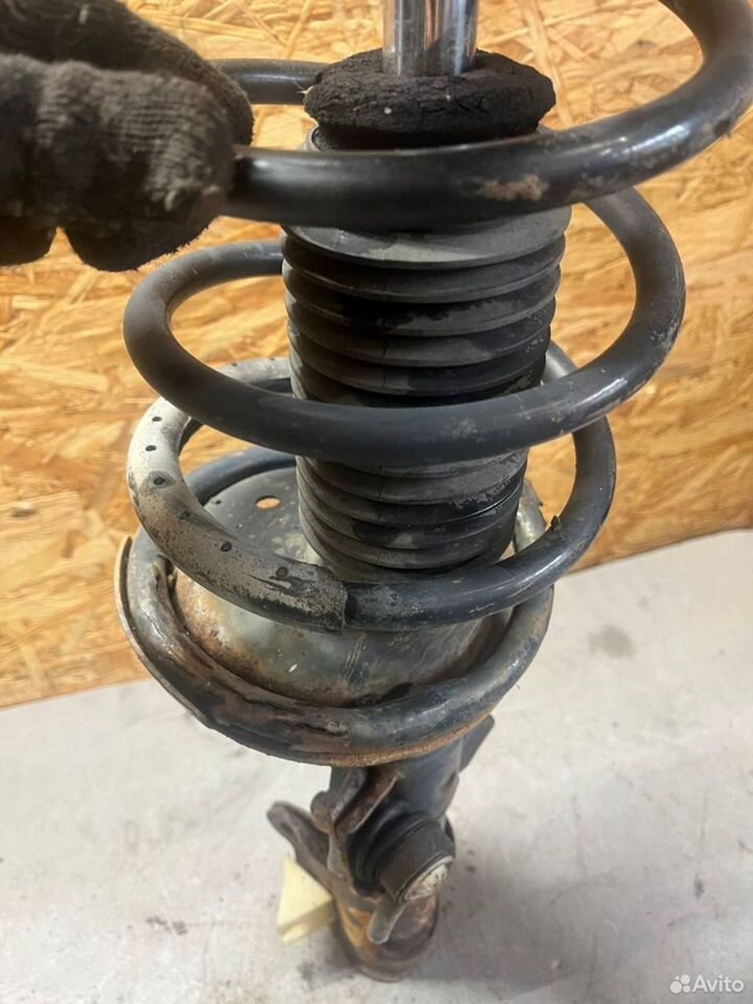 Стойка передняя Volvo xc70 xc90, 7000 рублей, Семиозерка