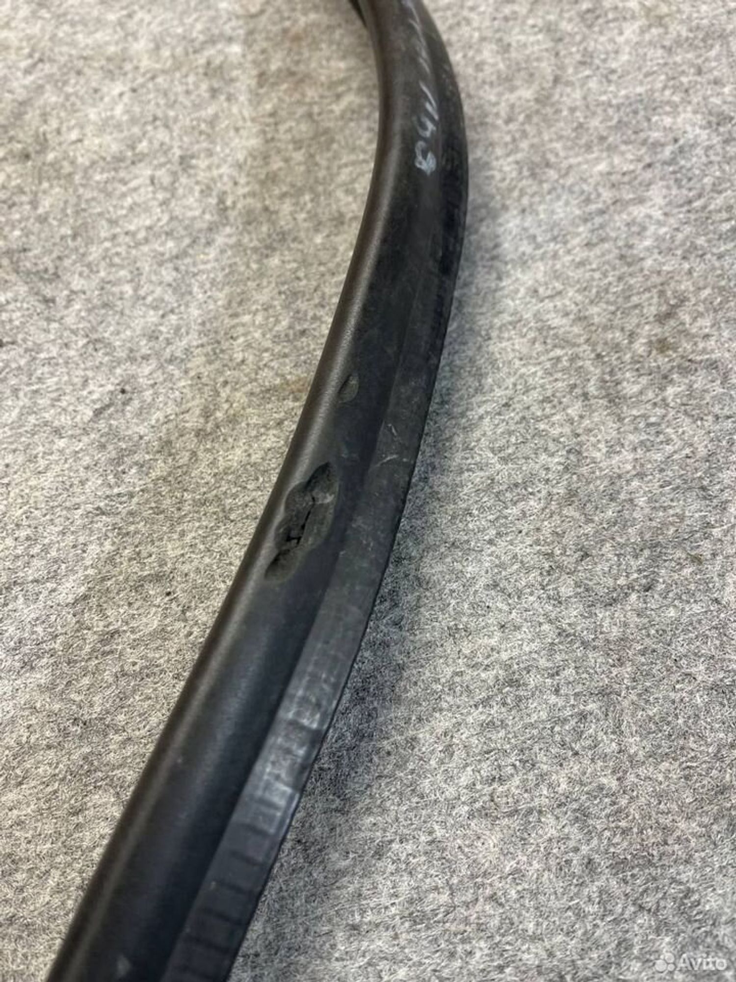 Уплотнительная резинка под капотом BMW E53, 1200 рублей, Семиозерка