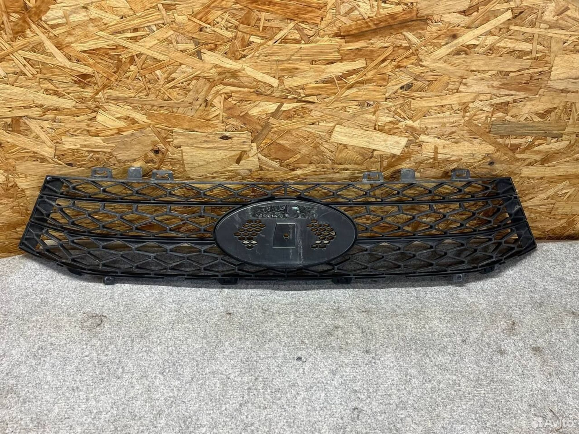 Решетка радиатора LADA vesta, 1000 рублей, Семиозерка