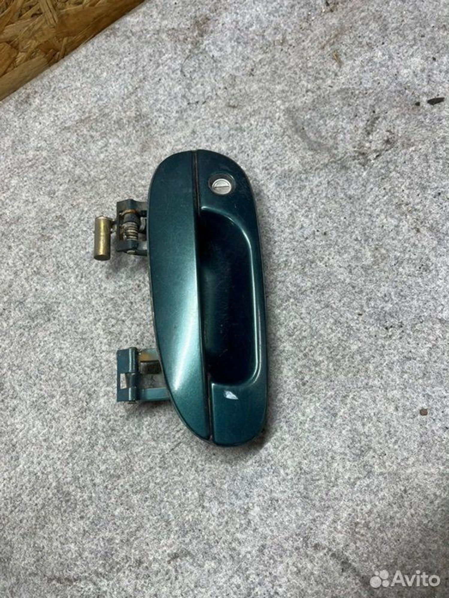 Ручка двери внешняя передняя левая Mitsubishi, 1000 рублей, Семиозерка