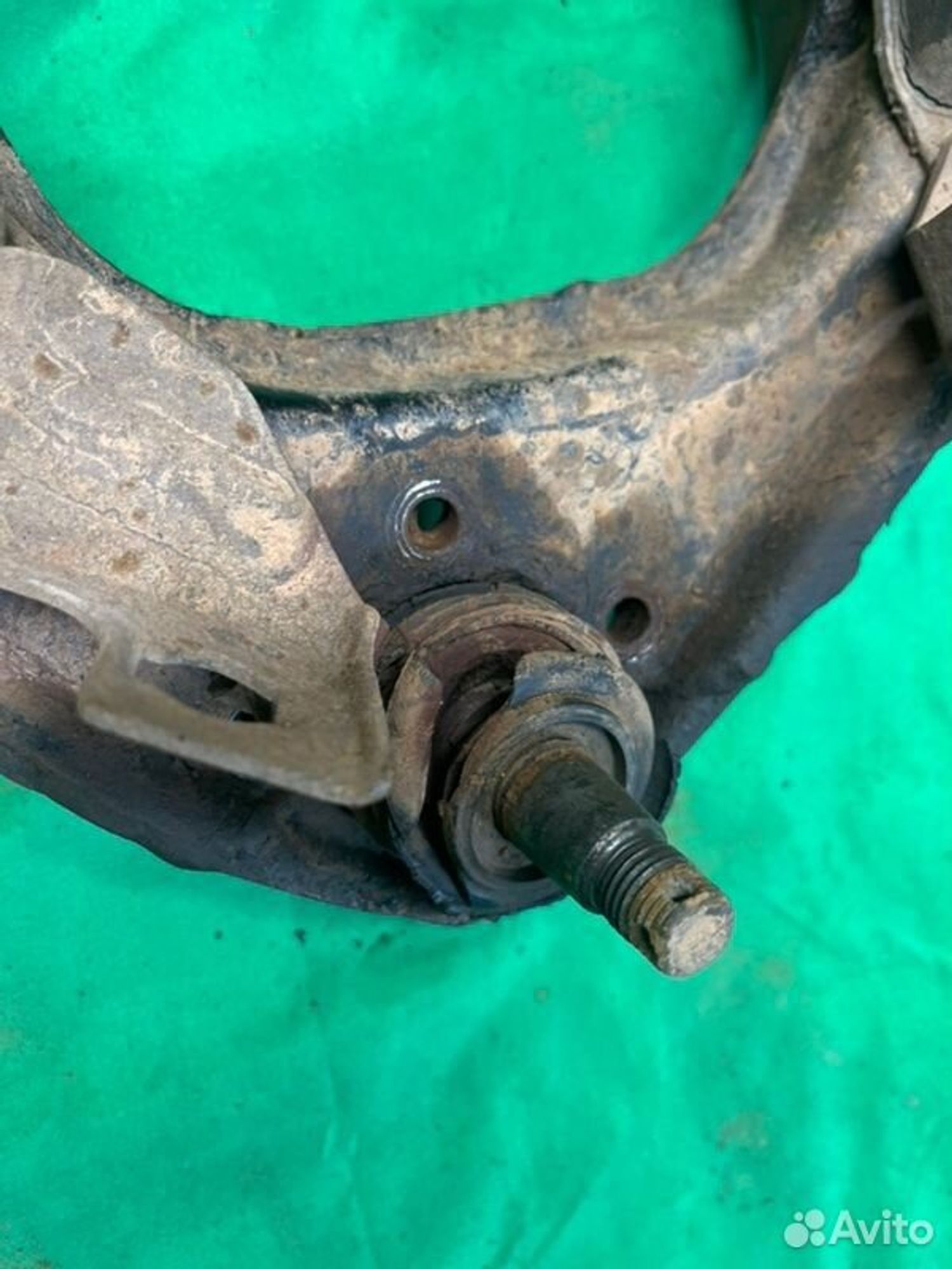 Рычаг подвески верхний Mitsubishi Pajero 6G72 1993, 2000 рублей, Семиозерка