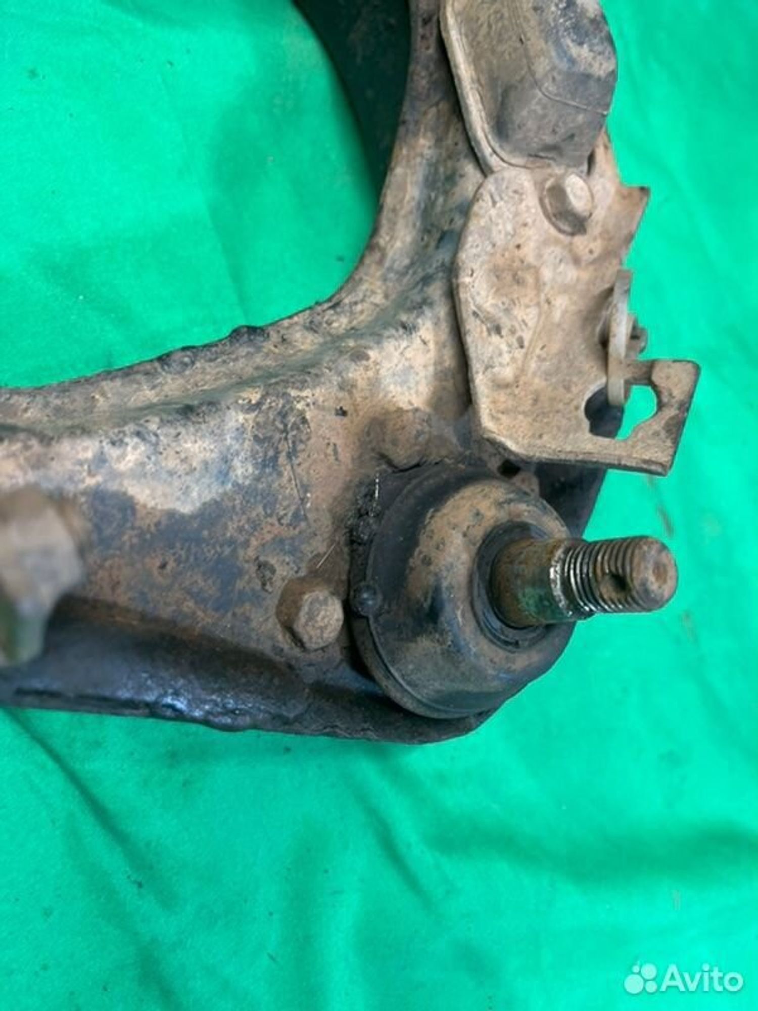 Рычаг подвески верхний Mitsubishi Pajero 6G72 1993, 2000 рублей, Семиозерка