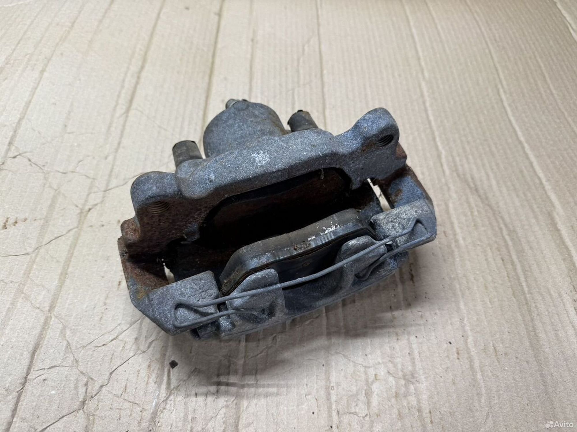 Суппорт передний правый Volkswagen Jetta 6, 2800 рублей, Семиозерка