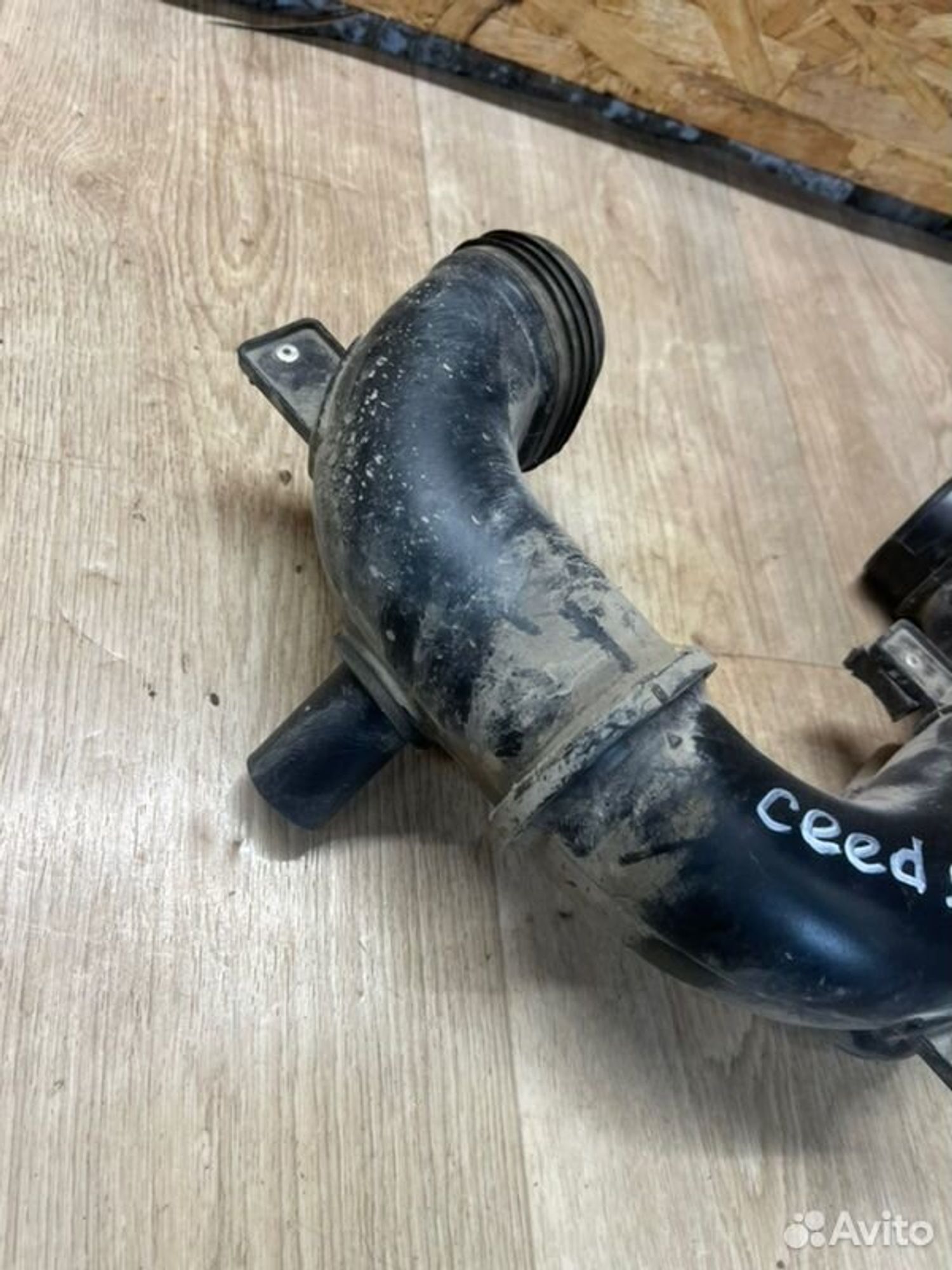 Патрубок воздушного фильтра Kia Ceed JD G4FG 2013, 2000 рублей, Семиозерка