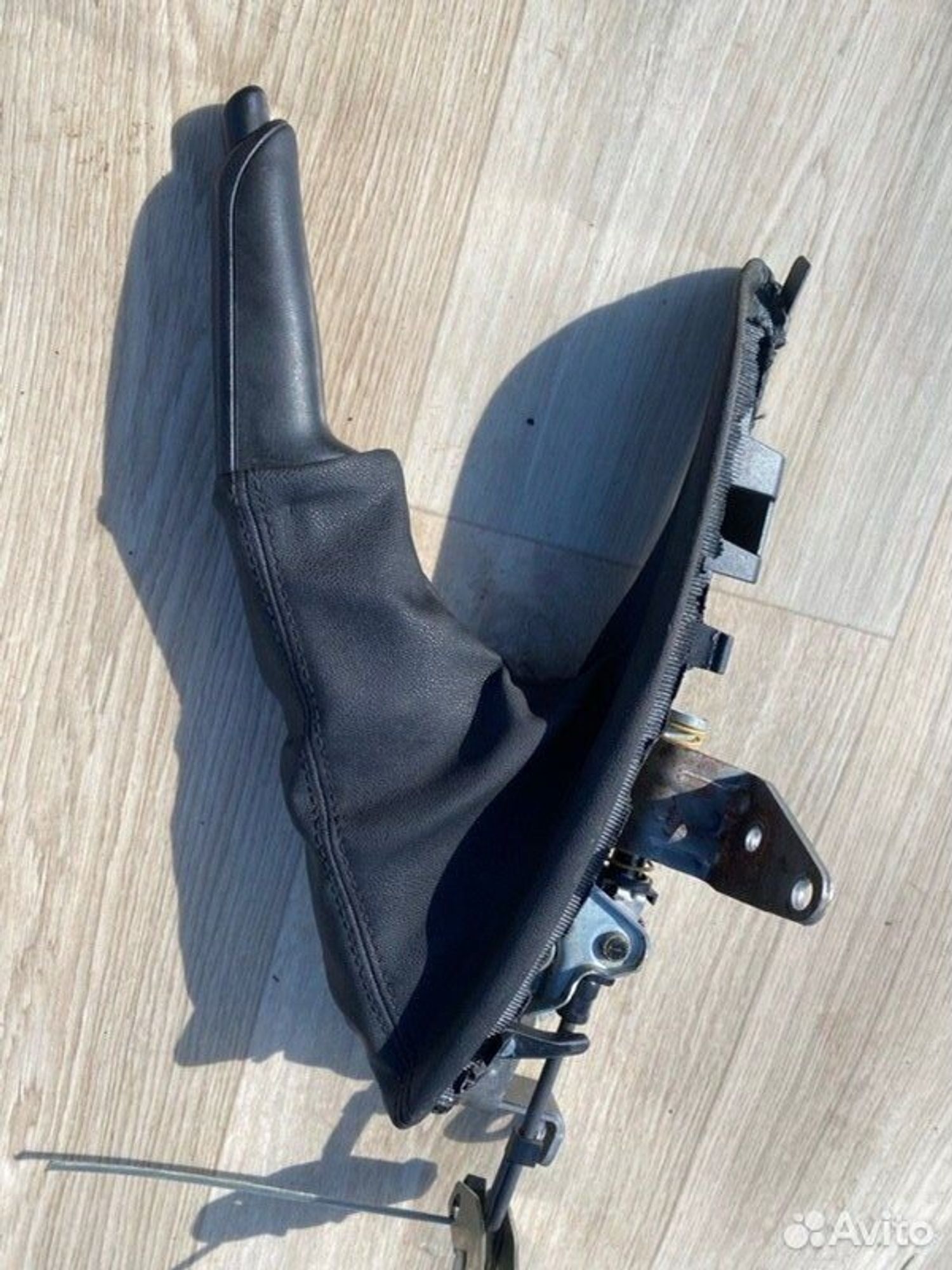 Механизм ручника Bmw 1 E87 M47D20 2006, 2200 рублей, Семиозерка