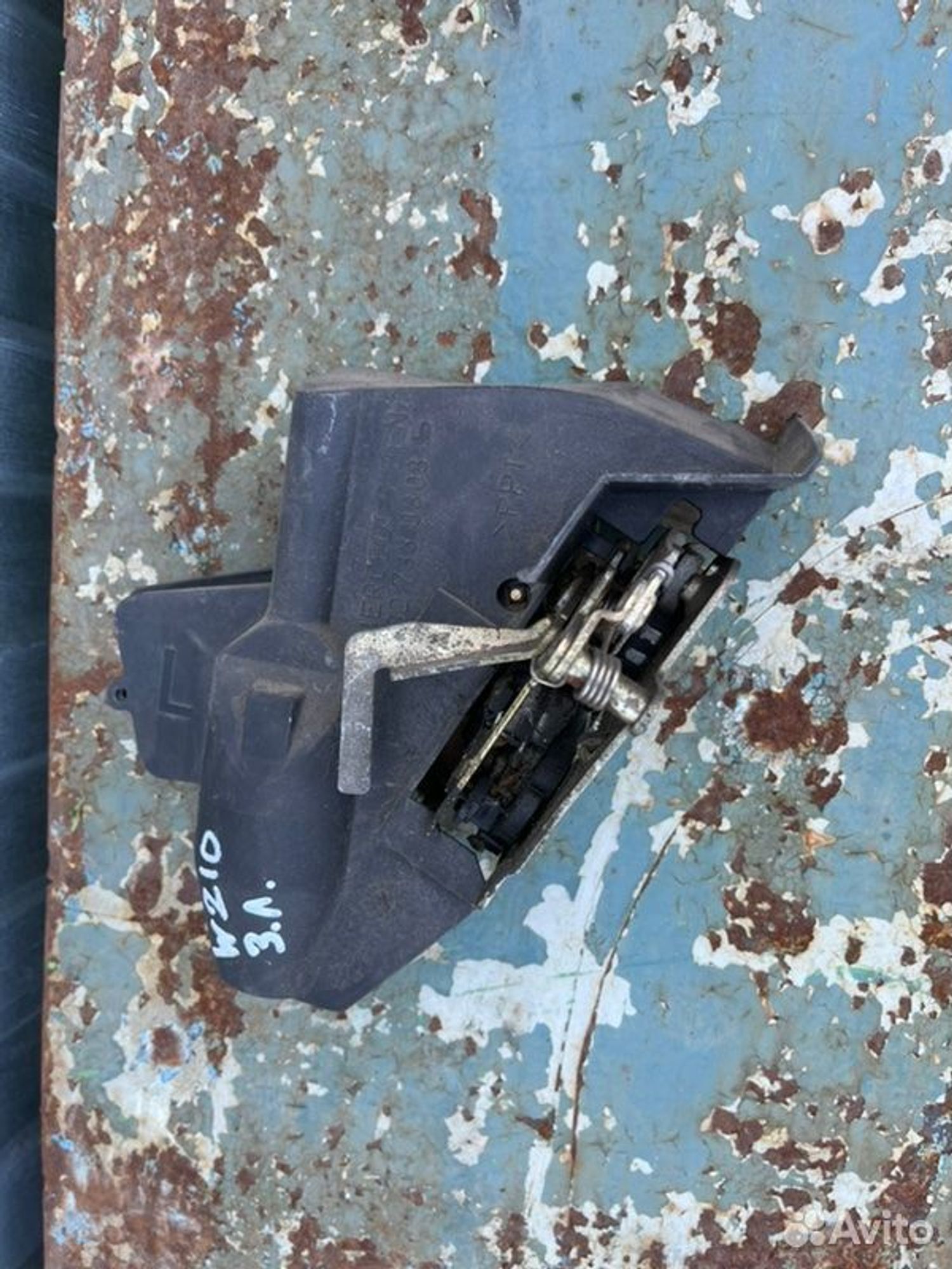 Замок боковой двери задний левый Mercedes E240, 1500 рублей, Семиозерка