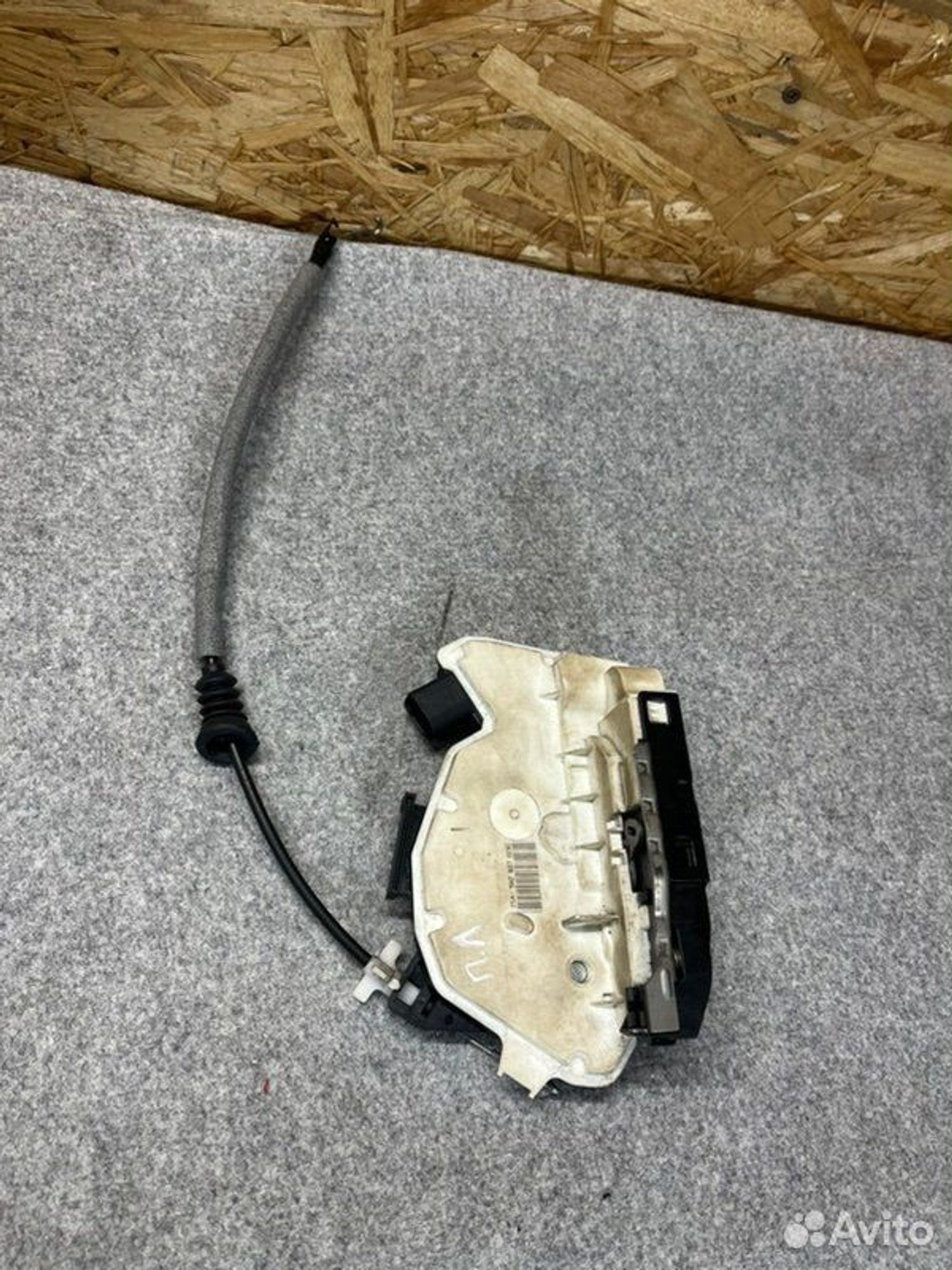 Замок боковой двери передний левый Volkswagen, 3000 рублей, Семиозерка