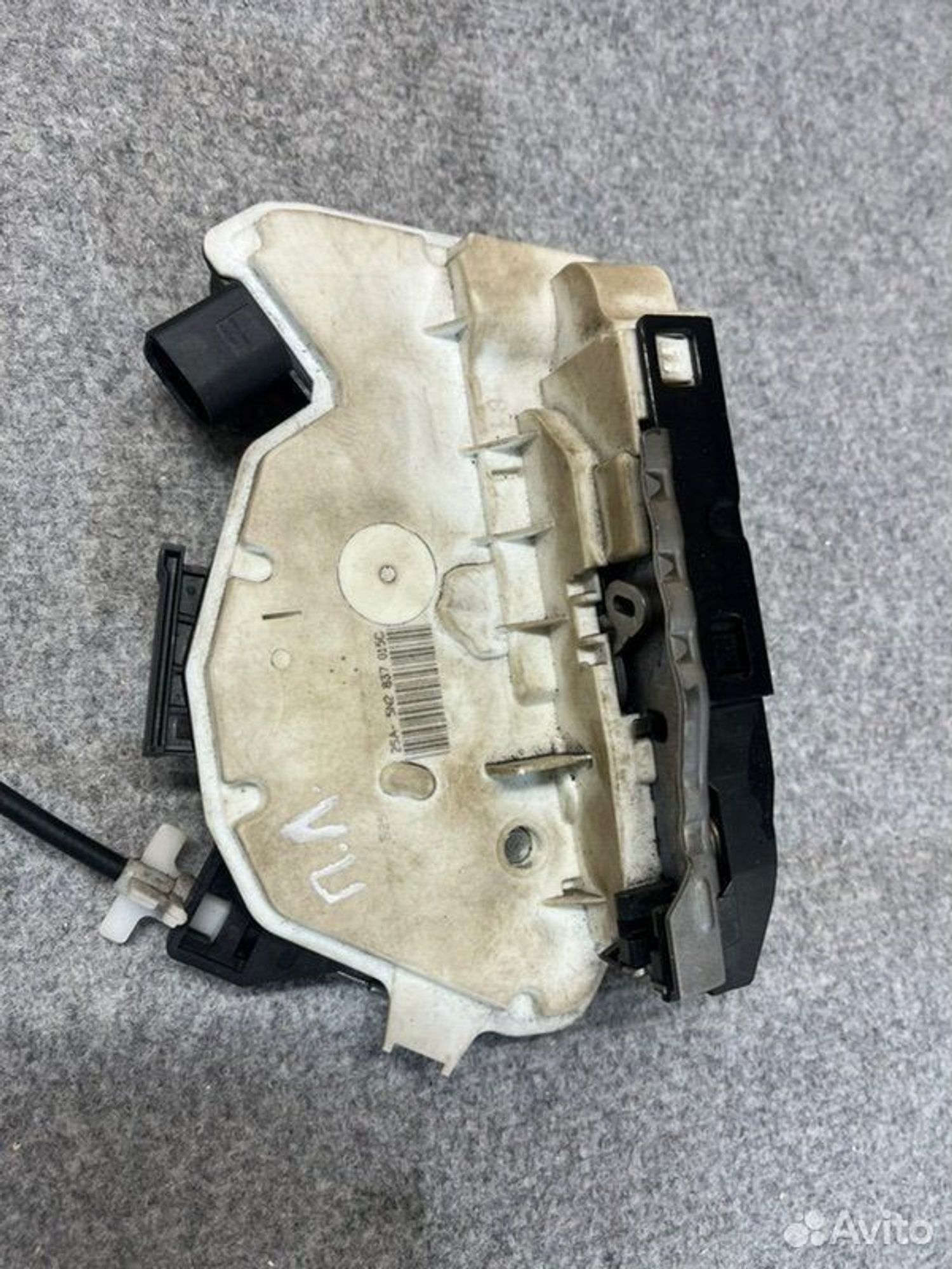 Замок боковой двери передний левый Volkswagen, 3000 рублей, Семиозерка