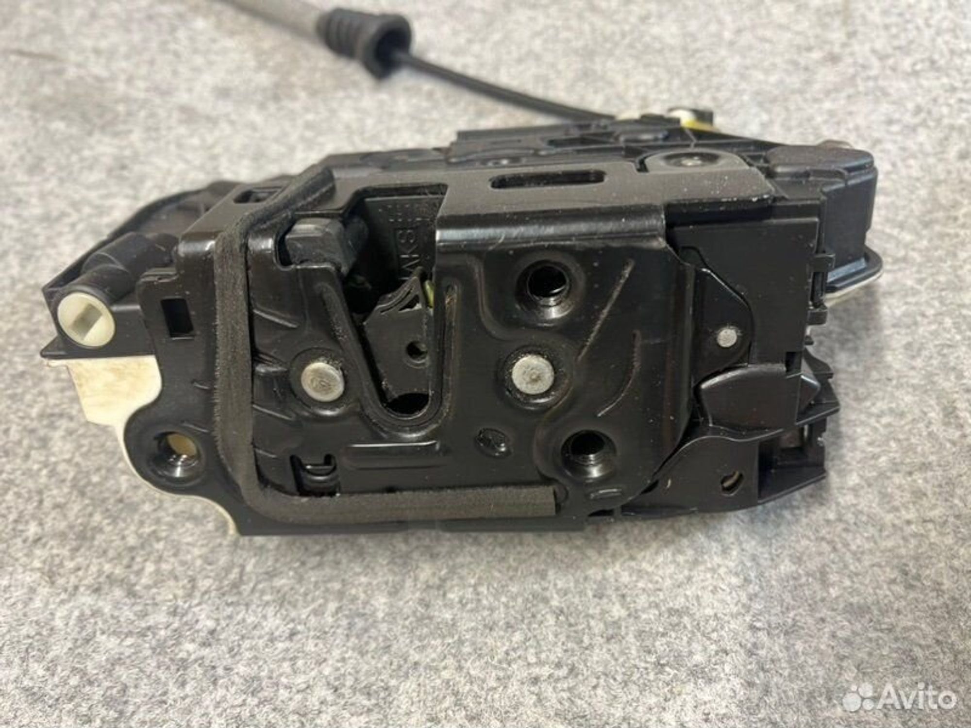 Замок боковой двери передний левый Volkswagen, 3000 рублей, Семиозерка