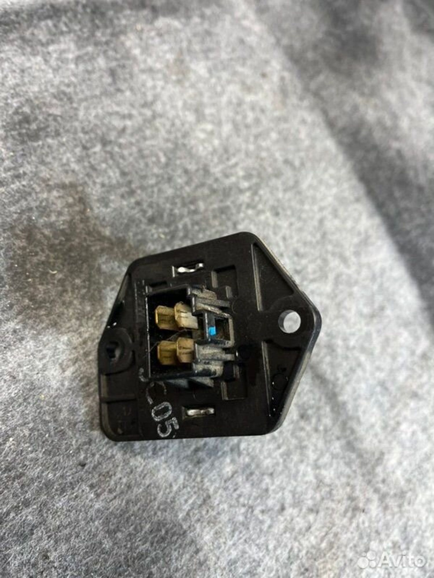 Резистор печки Hyundai Solaris G4FC 2013, 800 рублей, Семиозерка