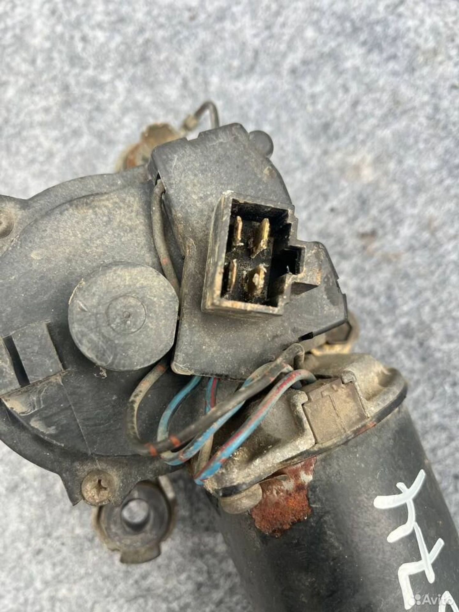 Мотор дворников Mitsubishi Pajero 2, 2000 рублей, Семиозерка