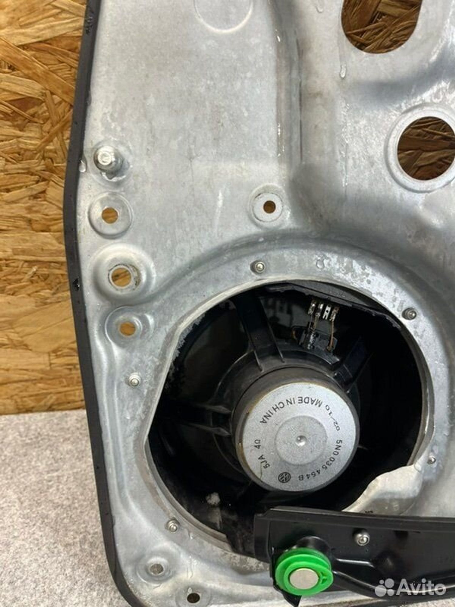 Держатель стеклоподъемника передний левый, 1100 рублей, Семиозерка