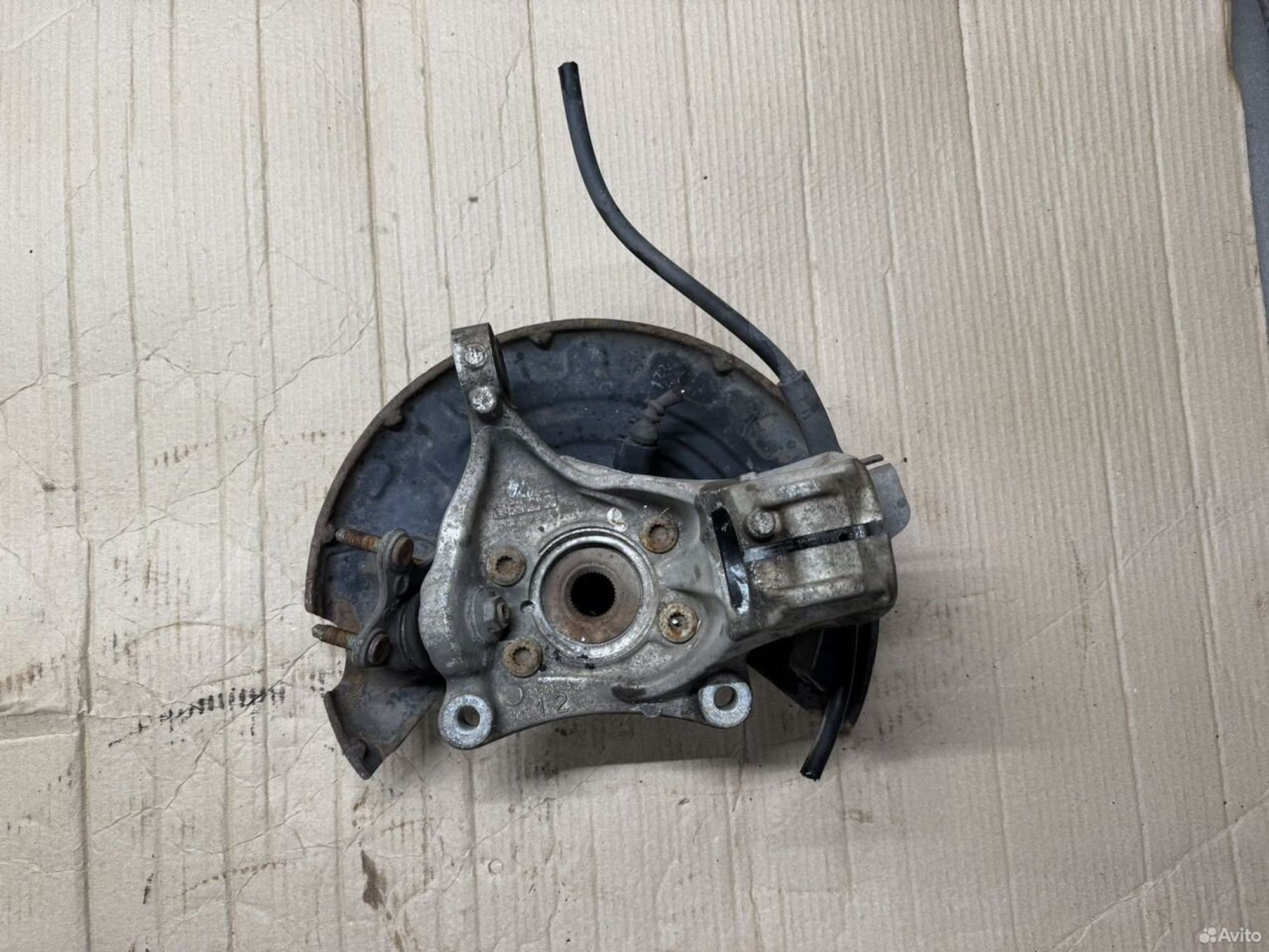 Кулак поворотный левый Passat B6, 3900 рублей, Семиозерка