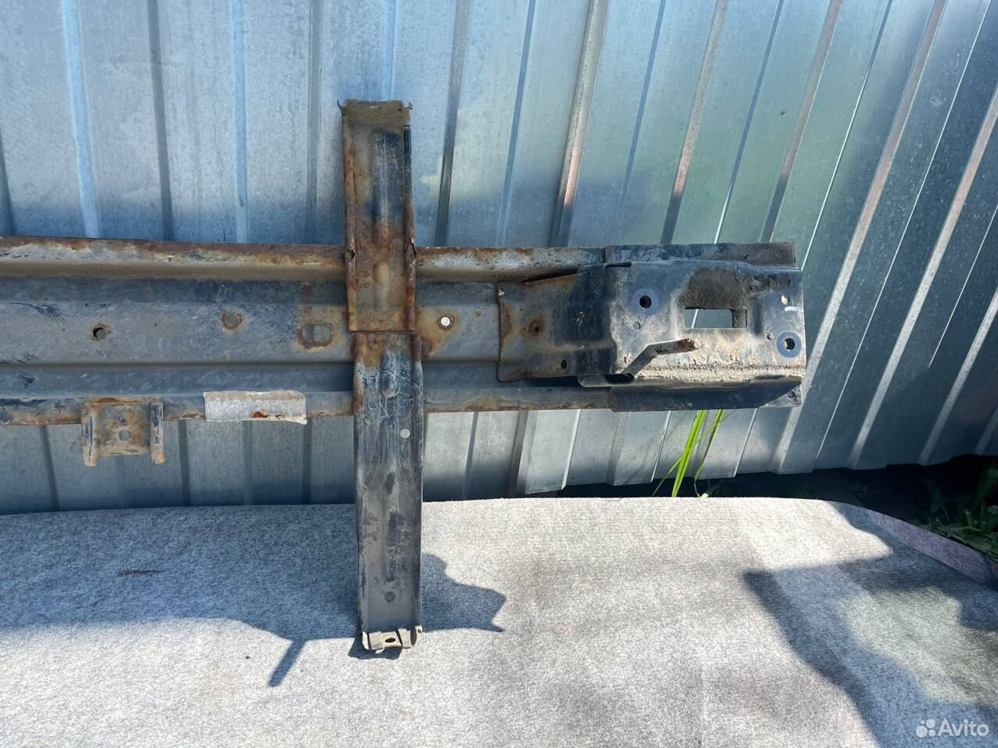 Задний усилитель Hyundai solaris 1, 2000 рублей, Семиозерка