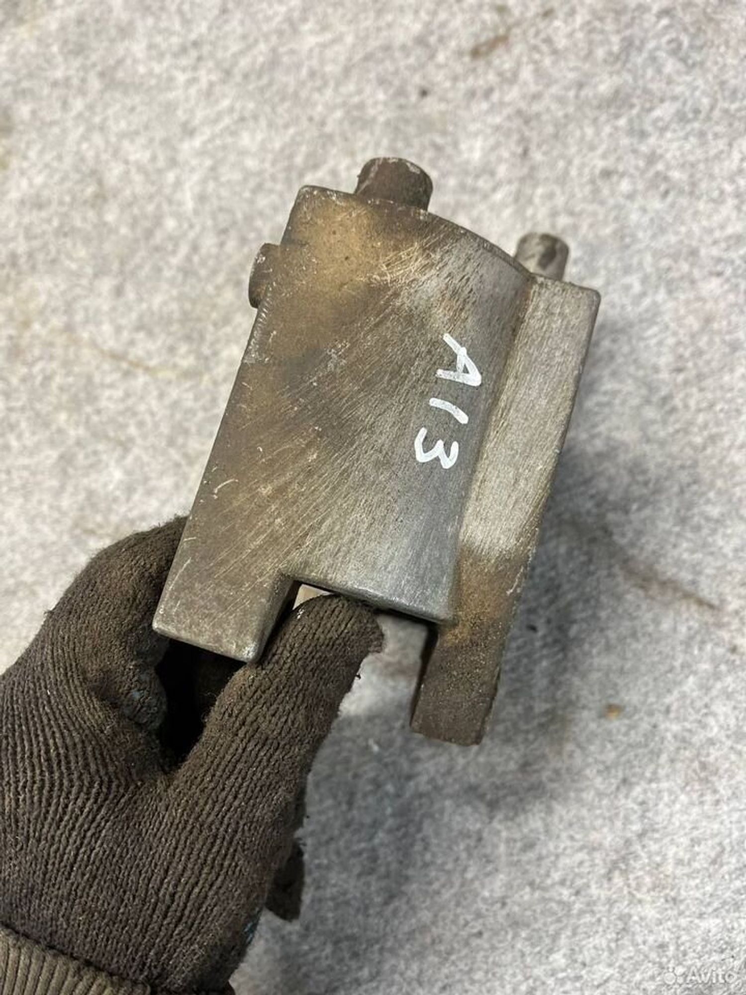 Крепление компрессора chery bonus, 1000 рублей, Семиозерка