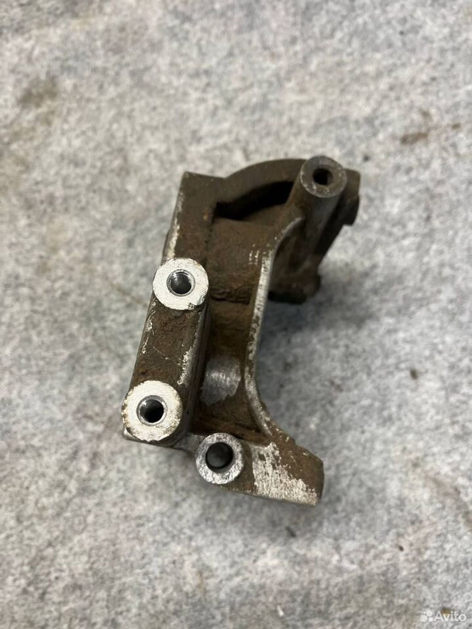 Крепление компрессора chery bonus, 1000 рублей, Семиозерка