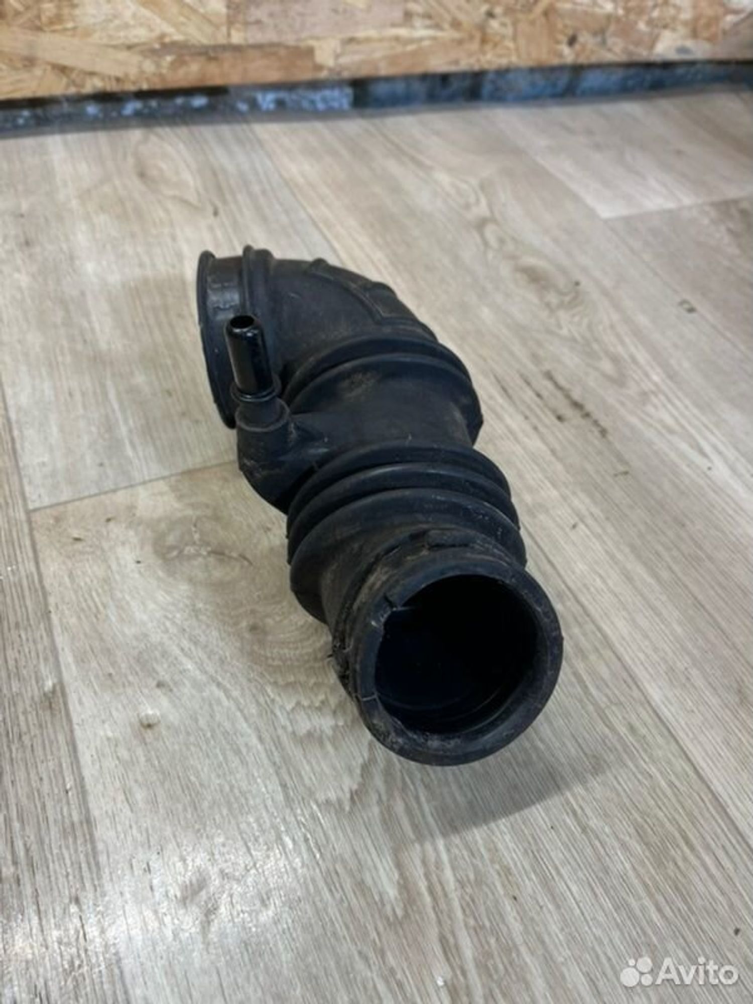 Патрубок воздухозаборника Chevrolet Cobalt B15D2, 2000 рублей, Семиозерка