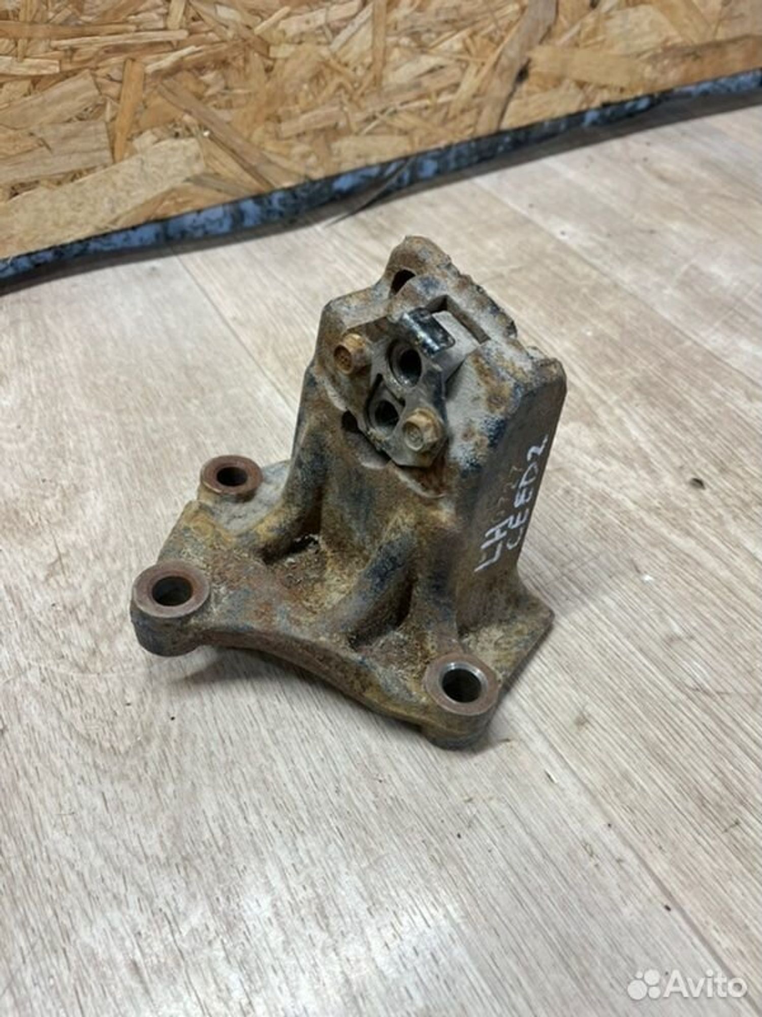 Крепление опоры двигателя левое Kia Ceed JD G4FG, 1200 рублей, Семиозерка