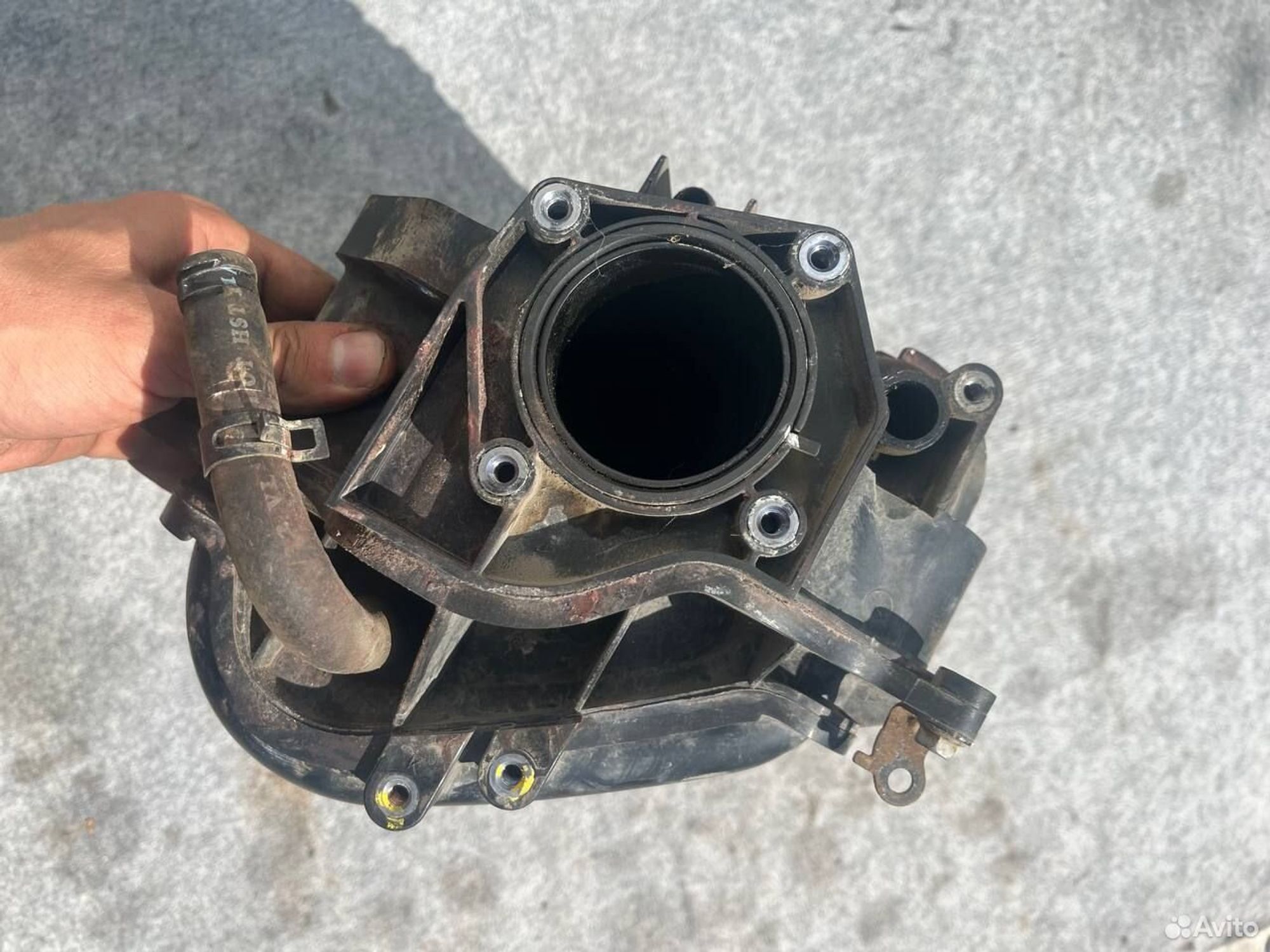 Впускной коллектор hyundai solaris 1.4, 5000 рублей, Семиозерка