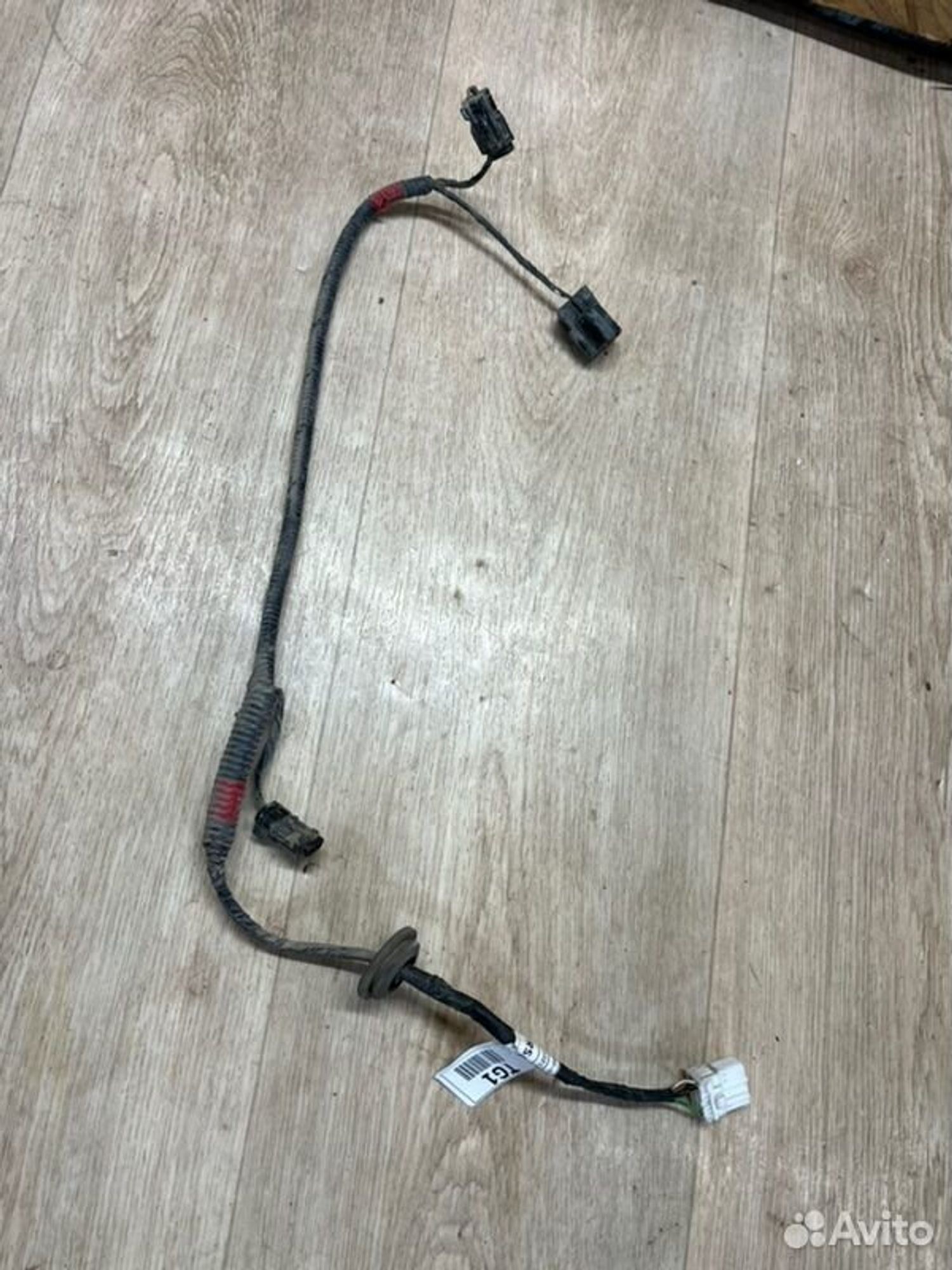 Провод подсветки номера Kia Ceed JD G4FG 2013, 1200 рублей, Семиозерка