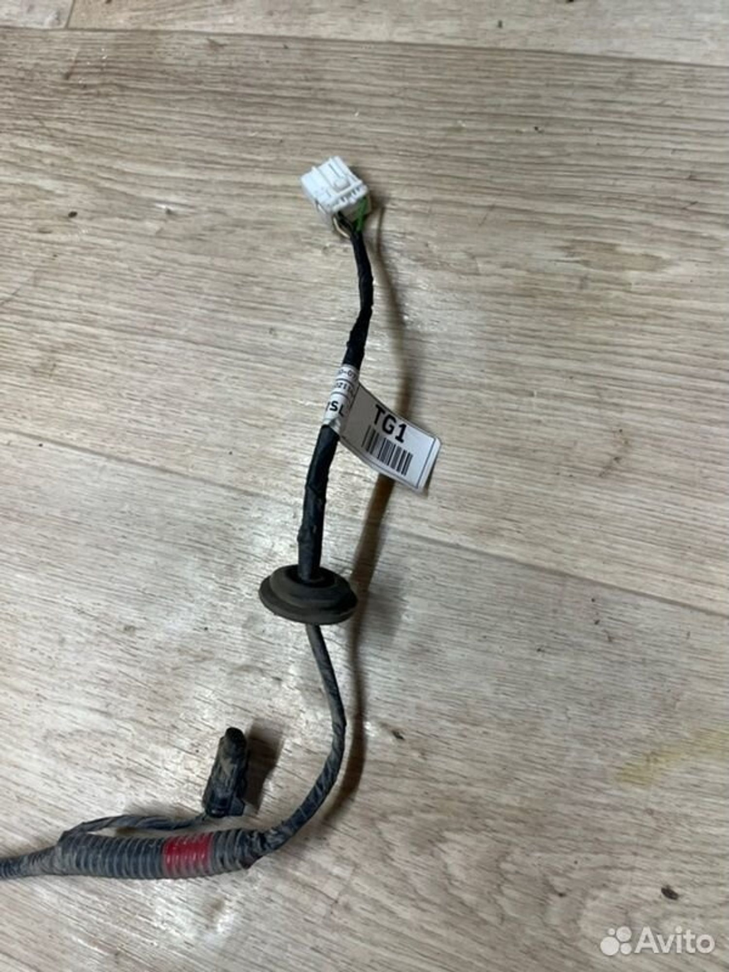 Провод подсветки номера Kia Ceed JD G4FG 2013, 1200 рублей, Семиозерка