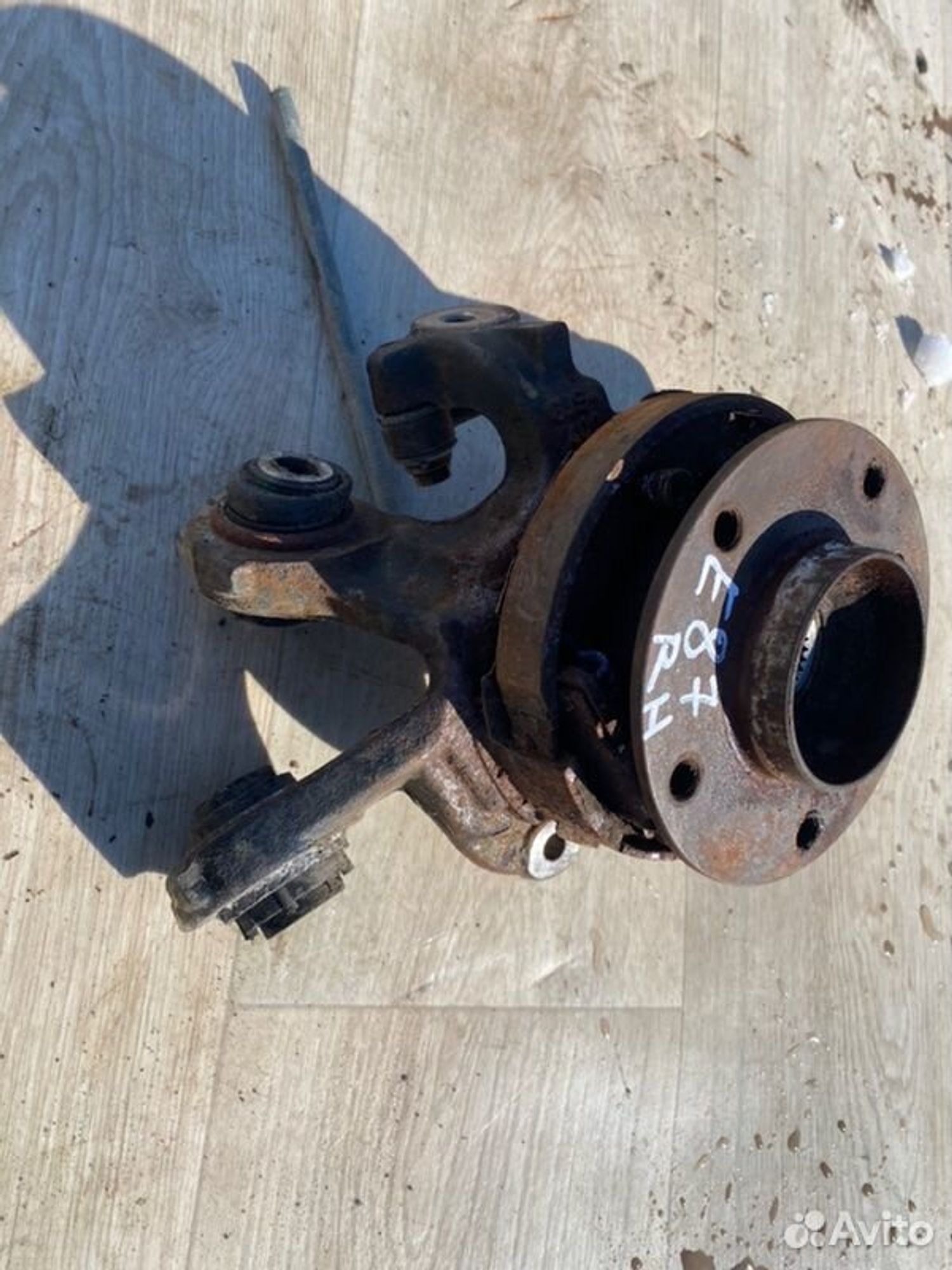 Кулак поворотный задний правый Bmw 1 E87 M47D20, 3000 рублей, Семиозерка