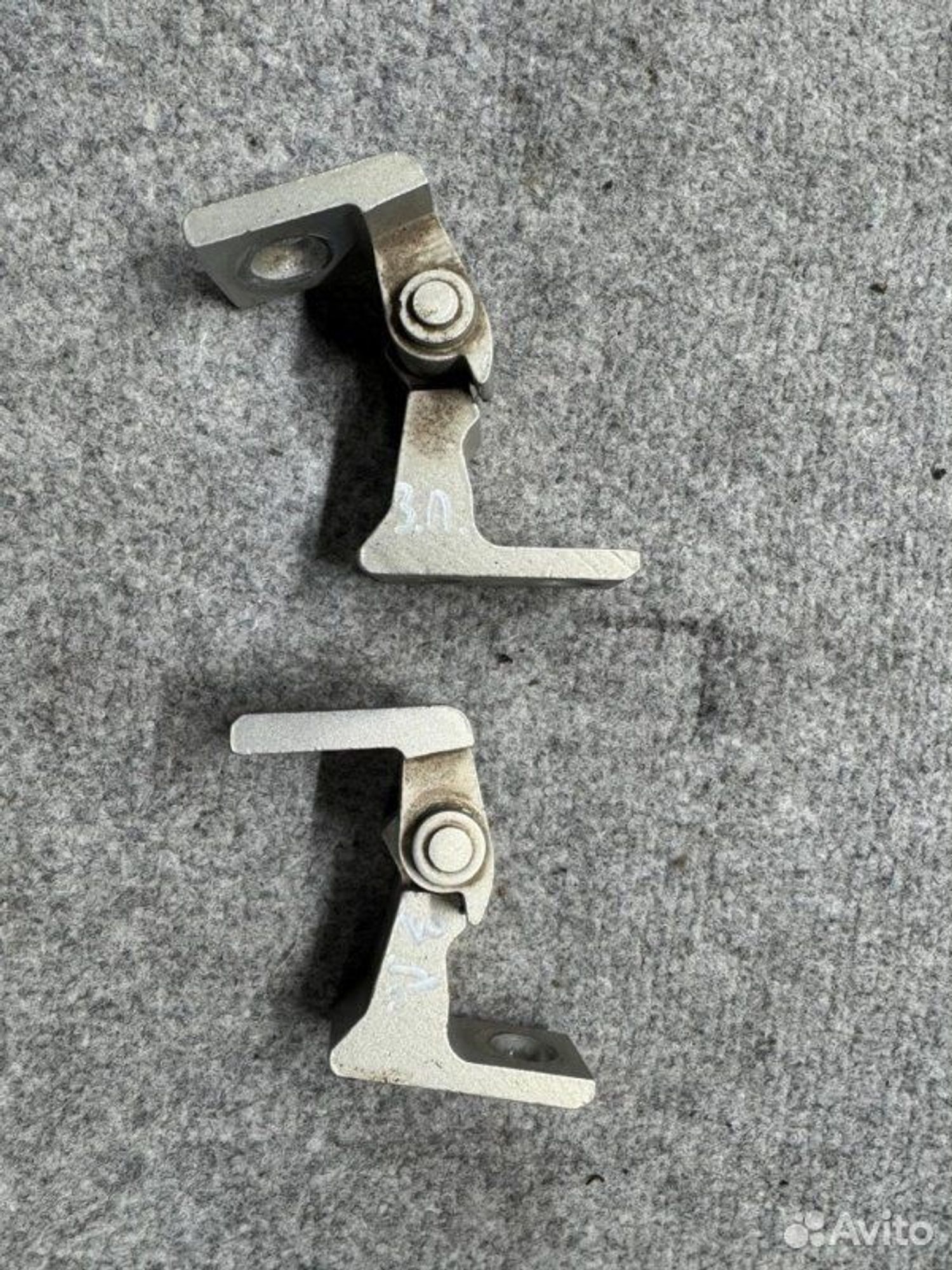 Петля двери задняя левая Volkswagen Polo CFN 2012, 1900 рублей, Семиозерка